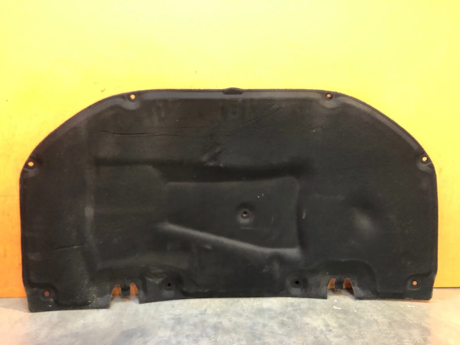 Шумоизоляция капота Toyota Camry 2017-нв 8 XV70