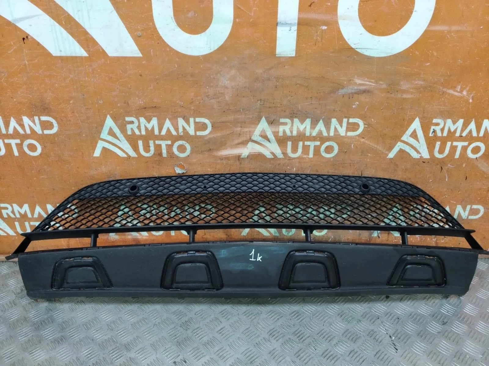 Решетка бампера Mercedes GLC-Class 2015-2019 X253