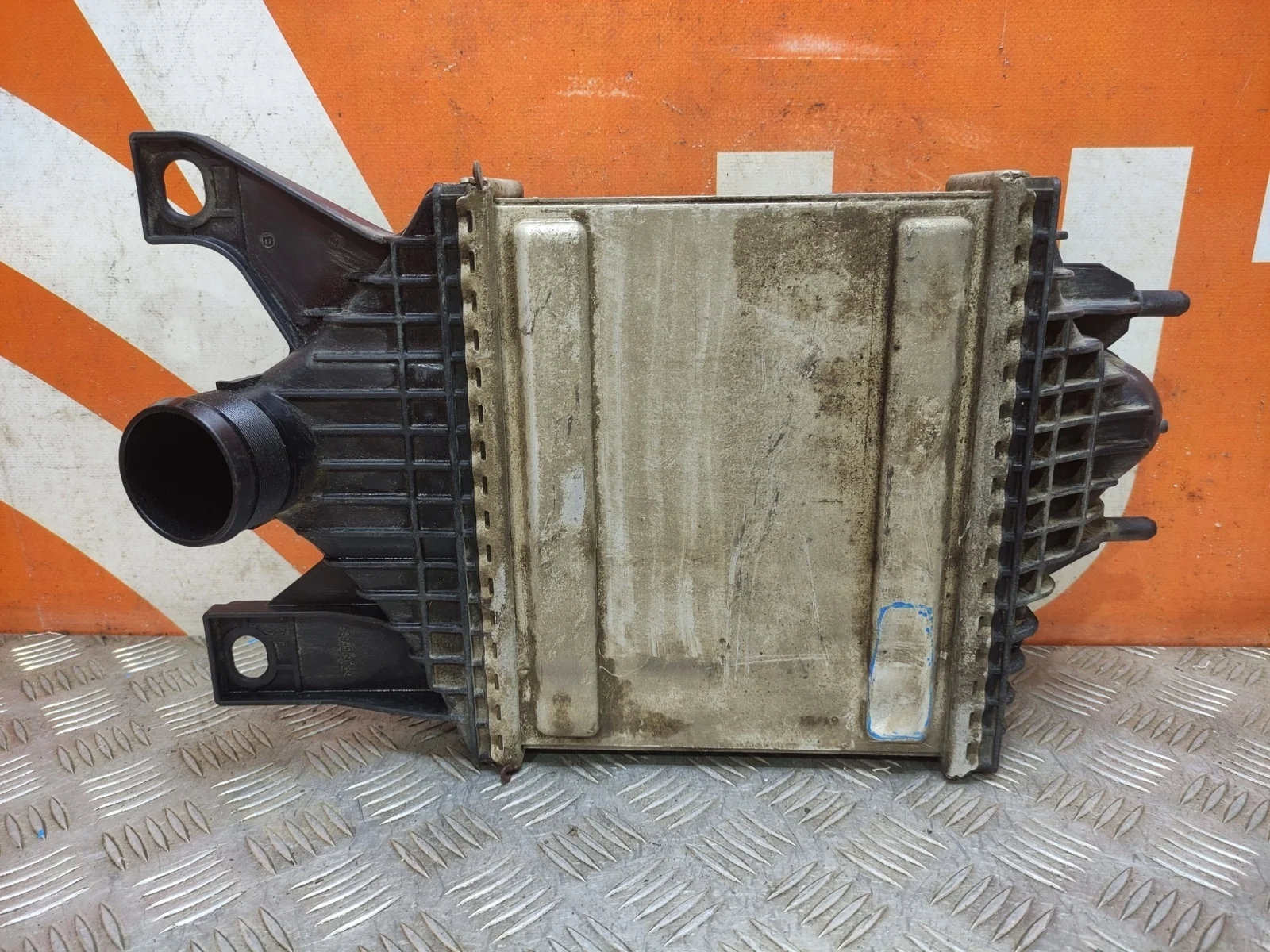 Интеркулер Land Rover Range Sport 2013-нв L494