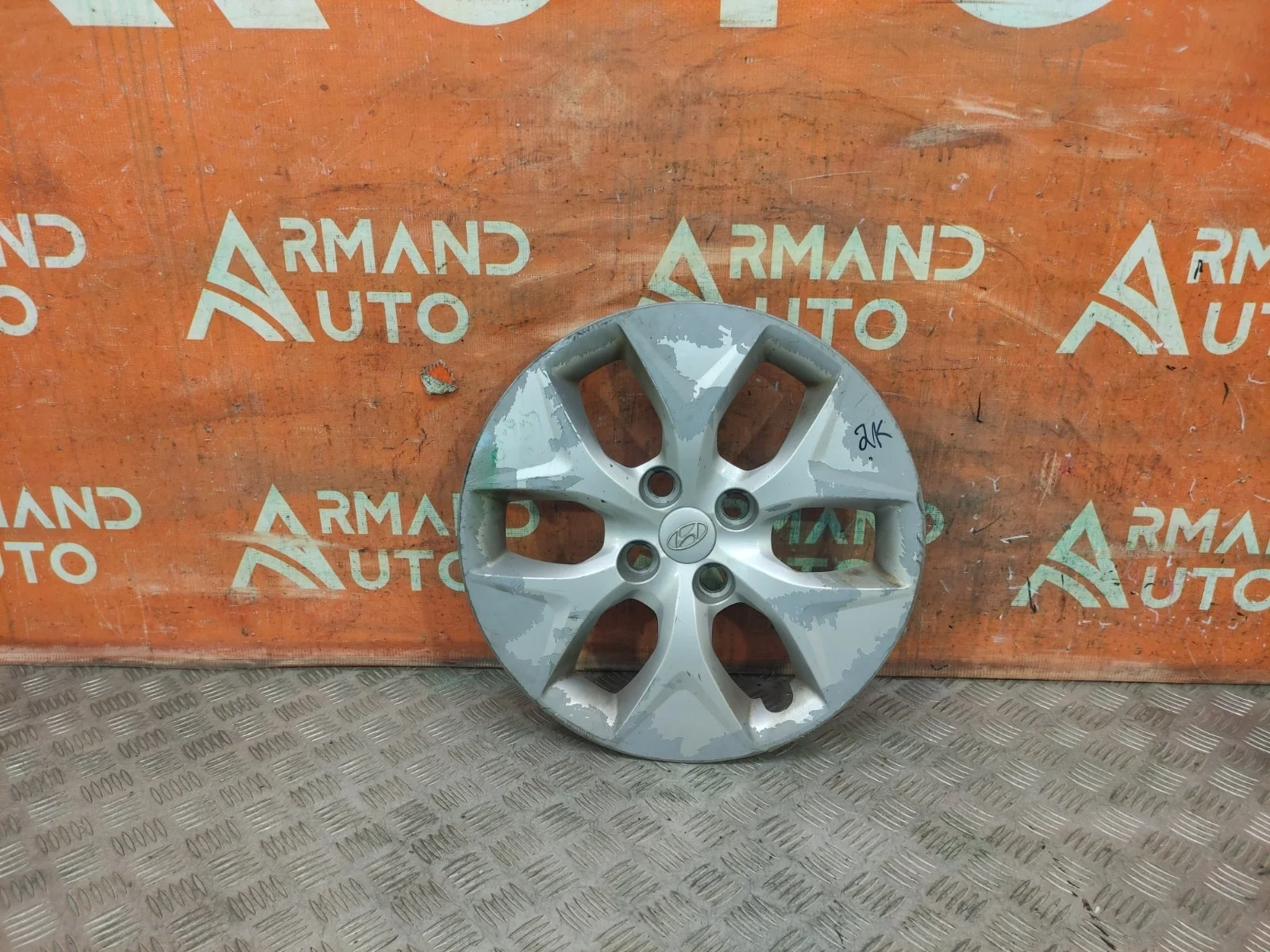 Колпак Hyundai Solaris 1