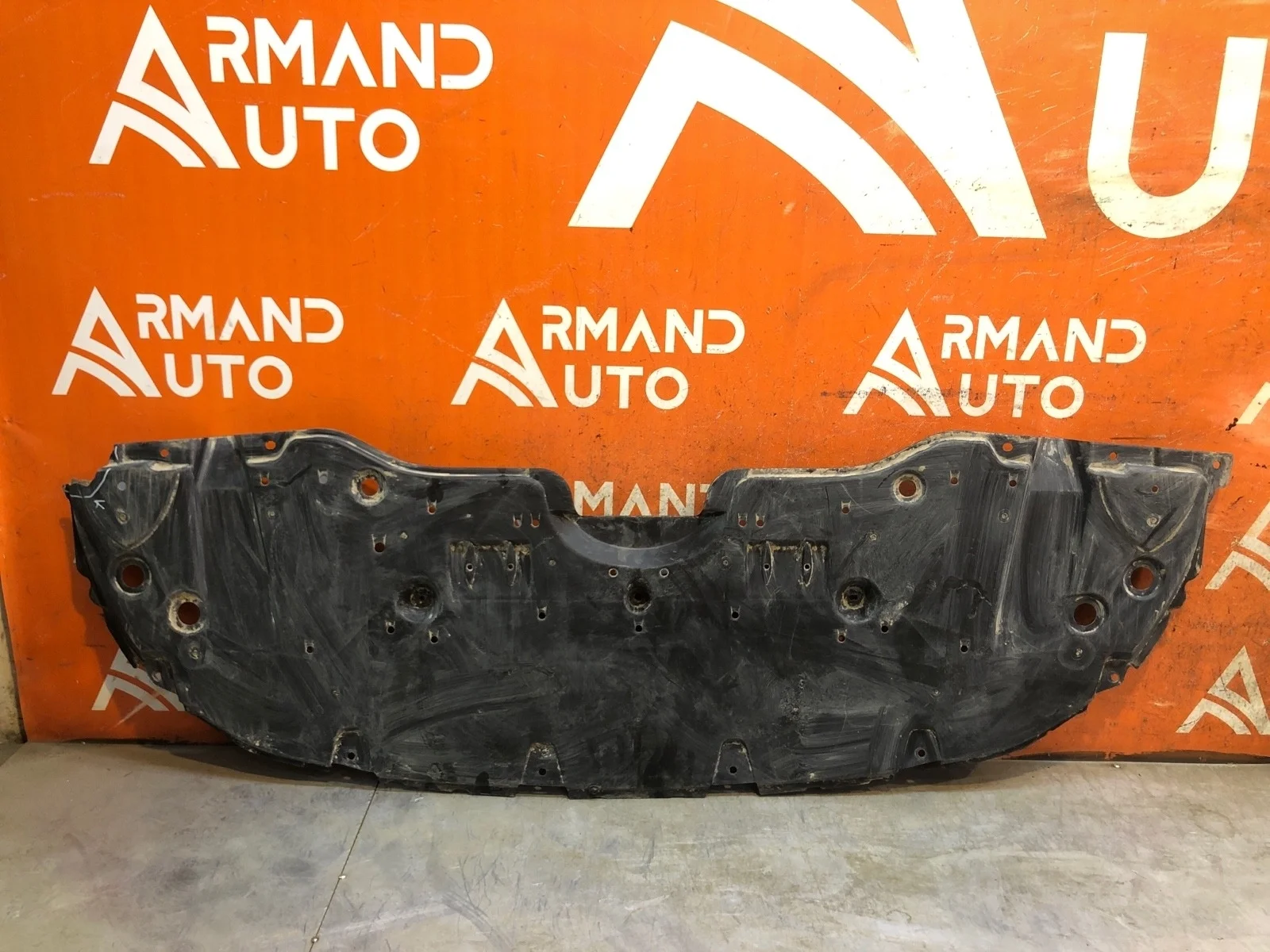 Пыльник бампера Toyota Camry 2020-нв 8 XV70