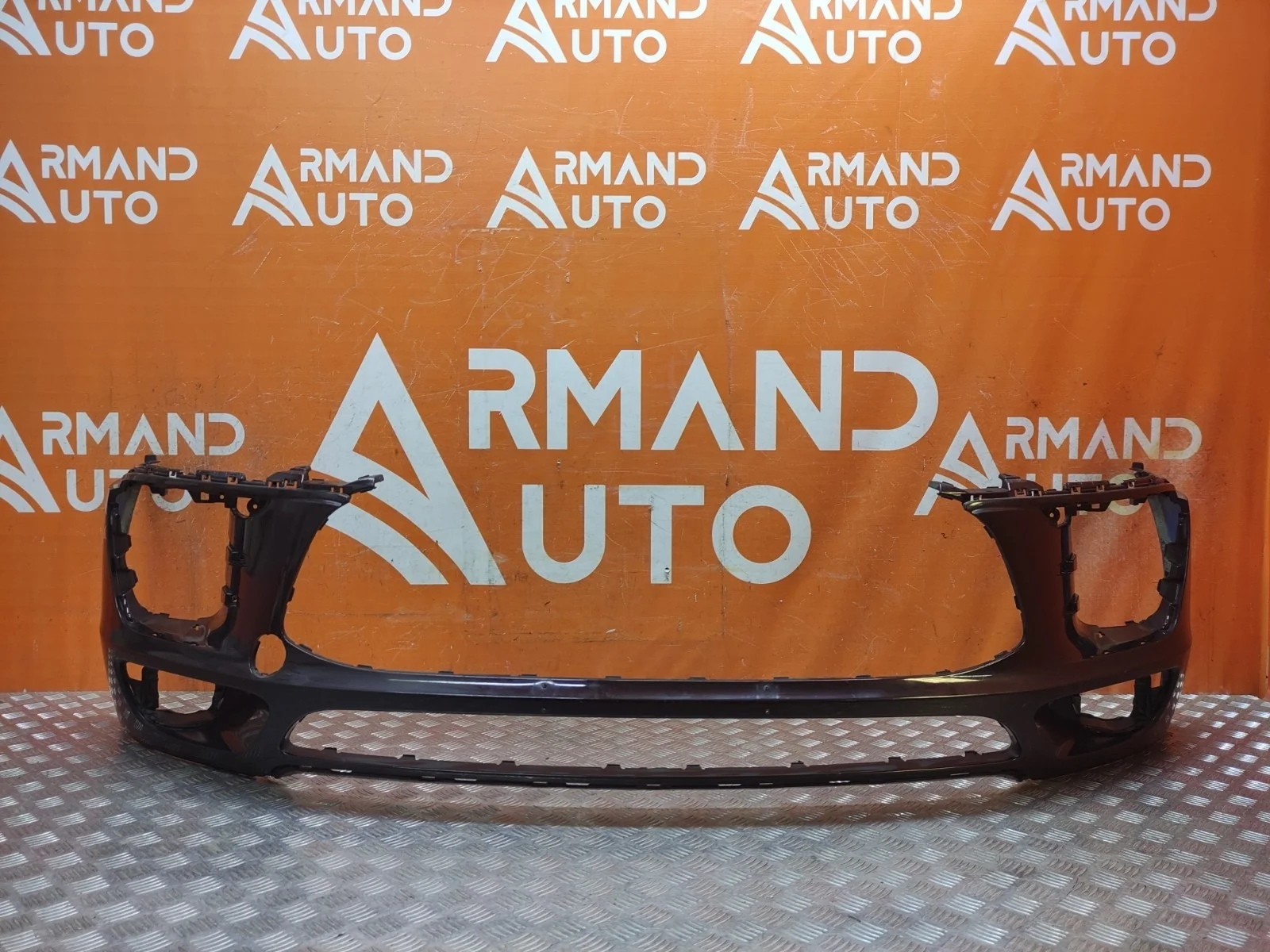 Бампер PORSCHE Macan 2014-2019 95b