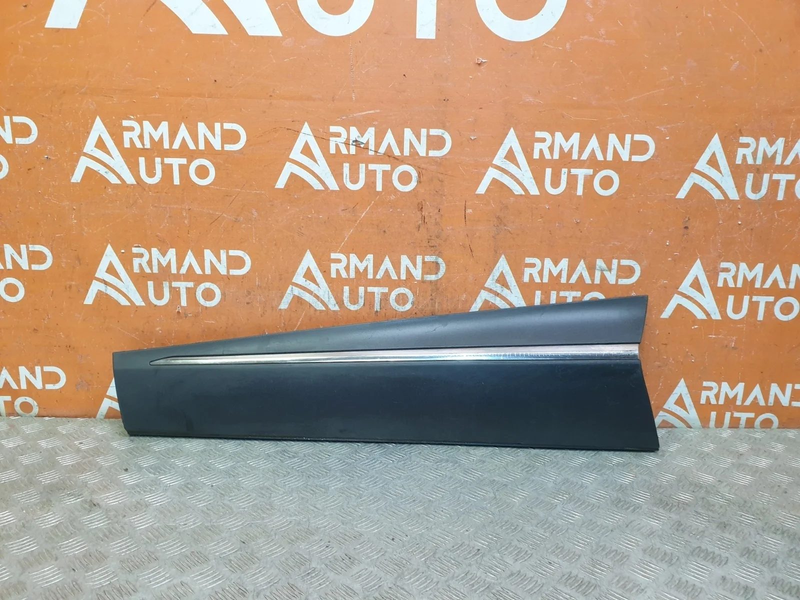 Молдинг двери Renault Kaptur 2016-нв