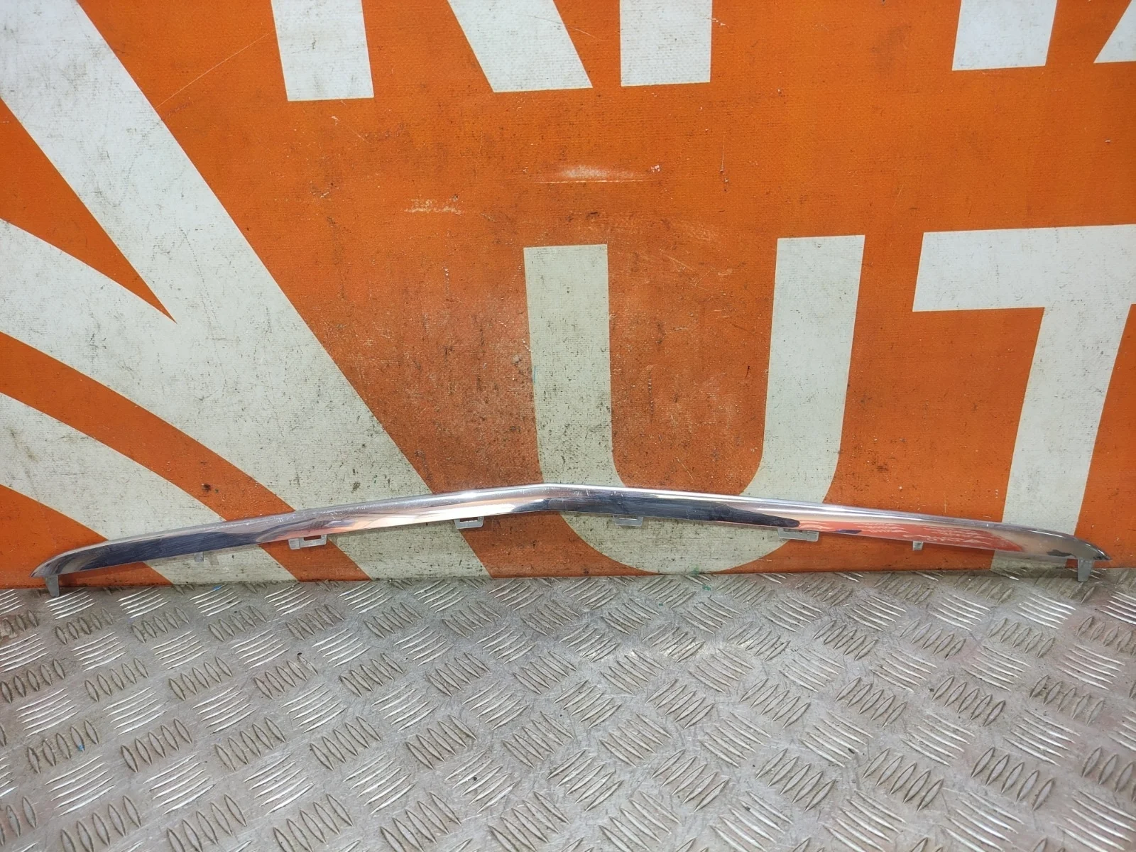 Накладка бампера Mercedes -Class 2014-2018 W205