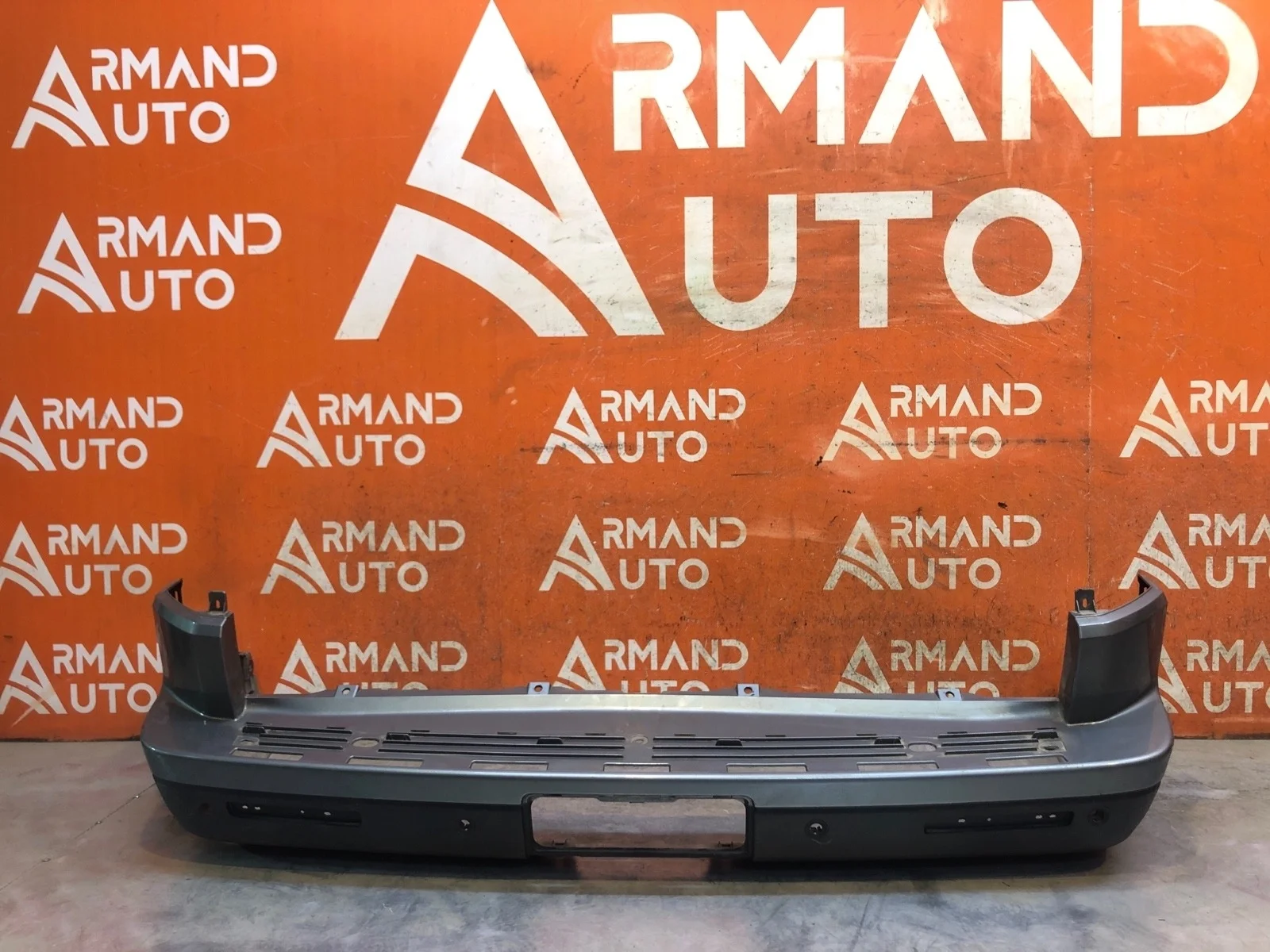 Бампер Land Rover Discovery 2009-2016 4