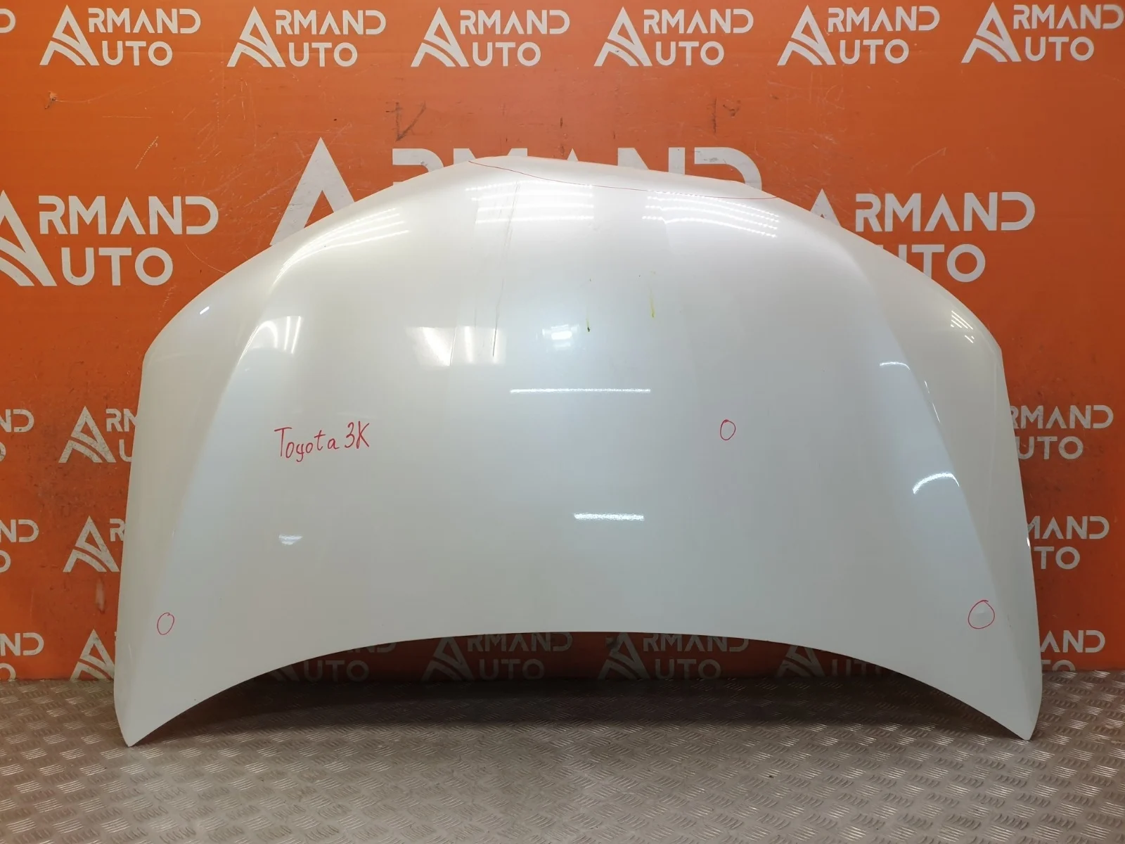 Капот Toyota RAV4 2012-2019 CA40