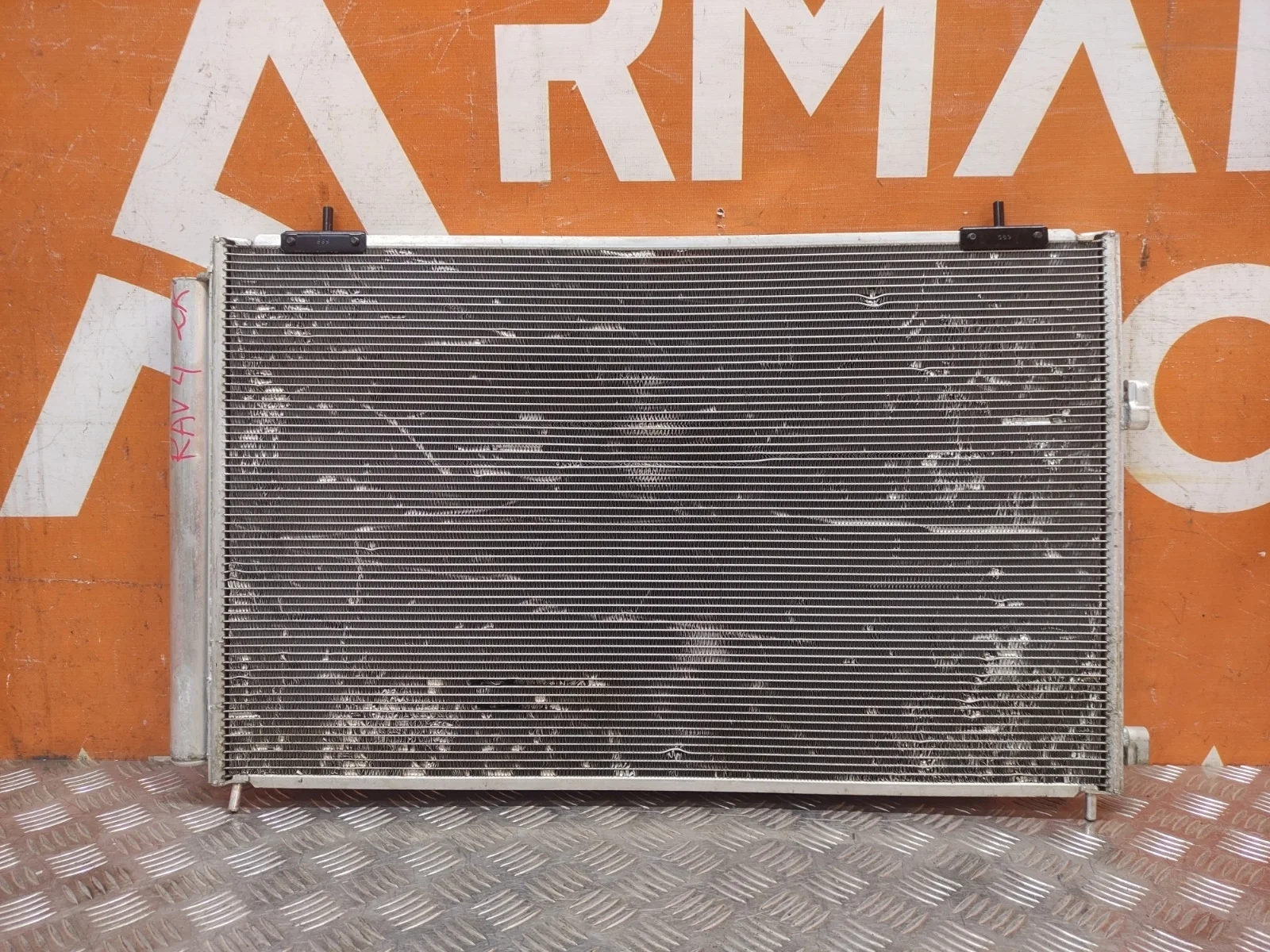 Радиатор кондиционера Toyota RAV4 2012-2019 CA40