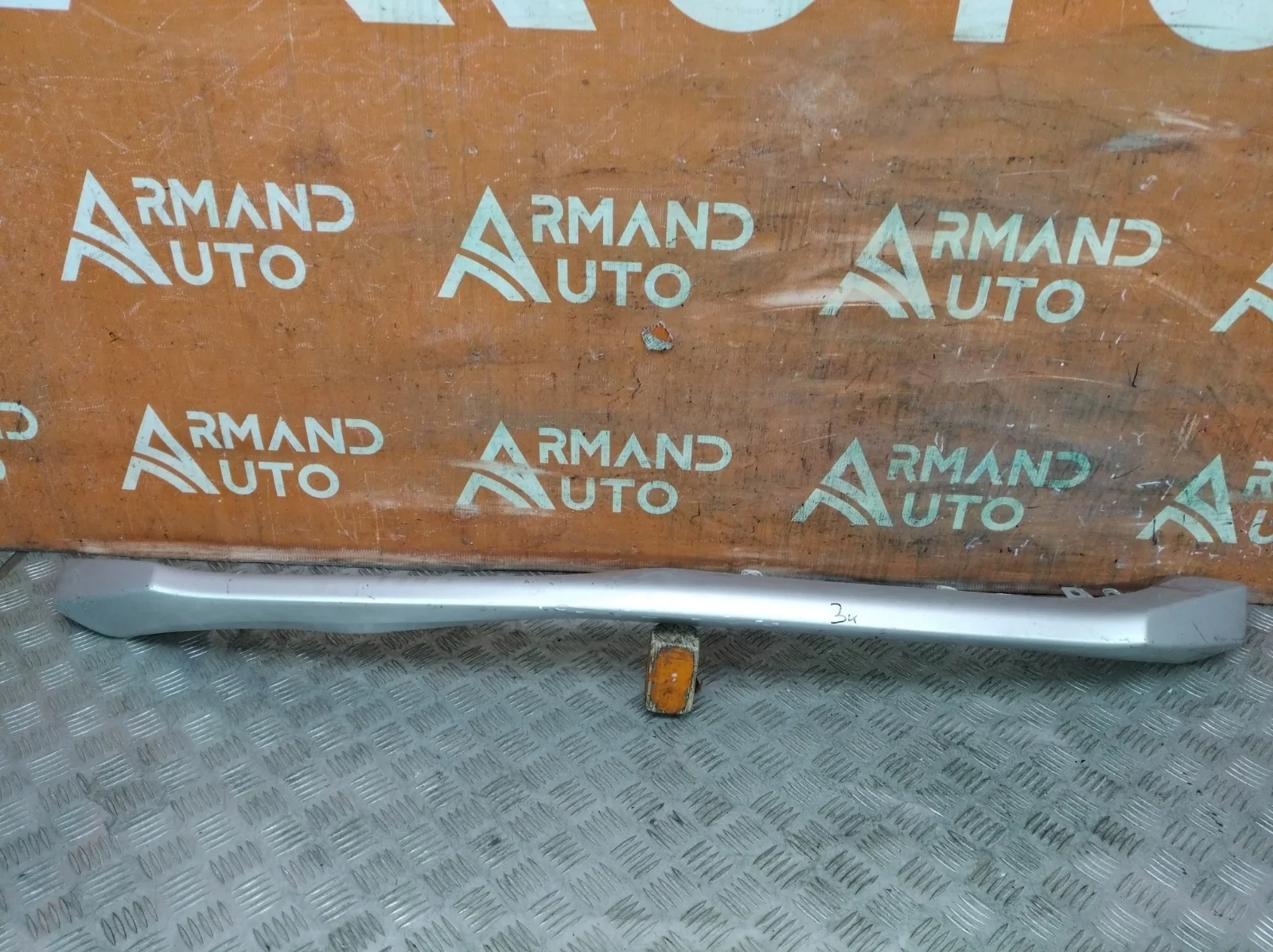 Накладка бампера нижняя Mitsubishi Outlander 2015-2018 3