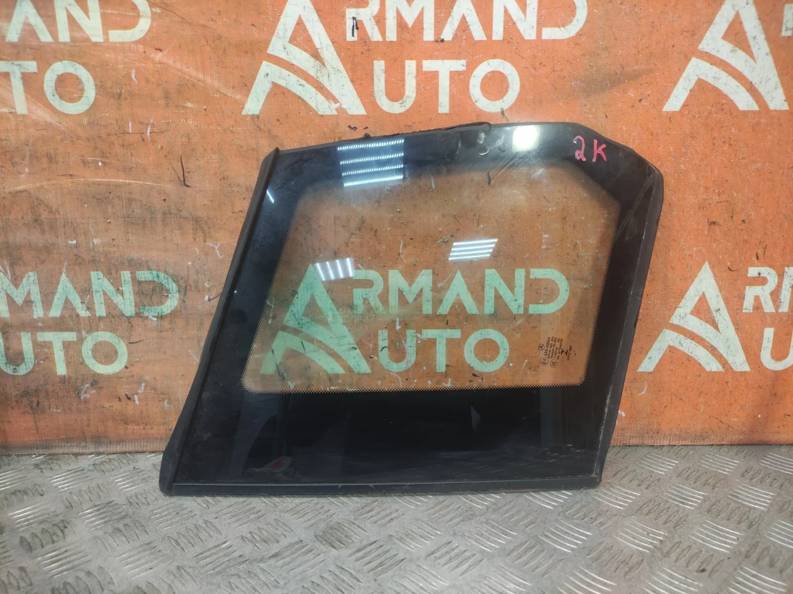 Стекло кузова глухое Mercedes GLK-Class 2008-2015 X204