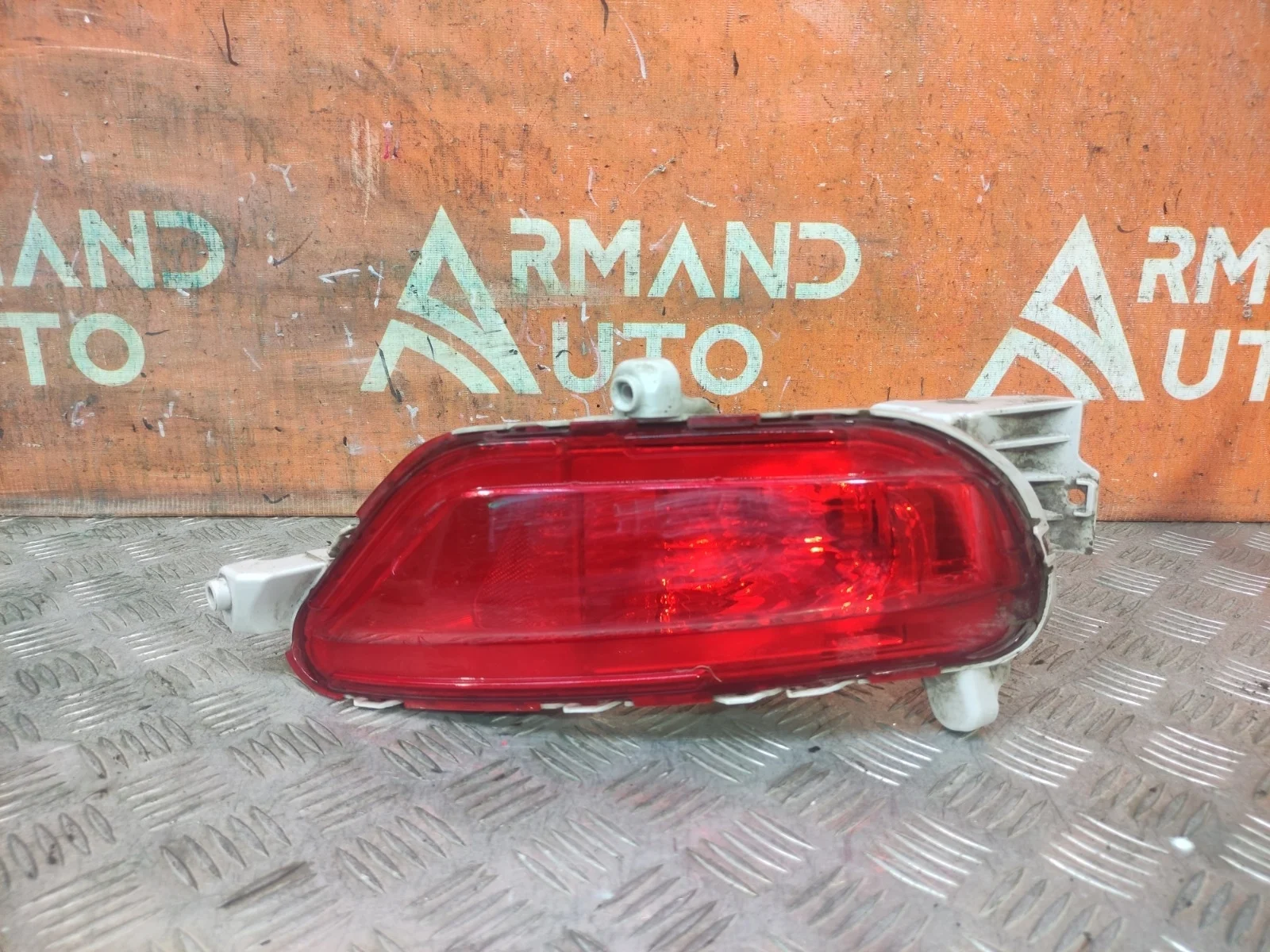 Фонарь противотуманный Mazda CX-5 2017-нв