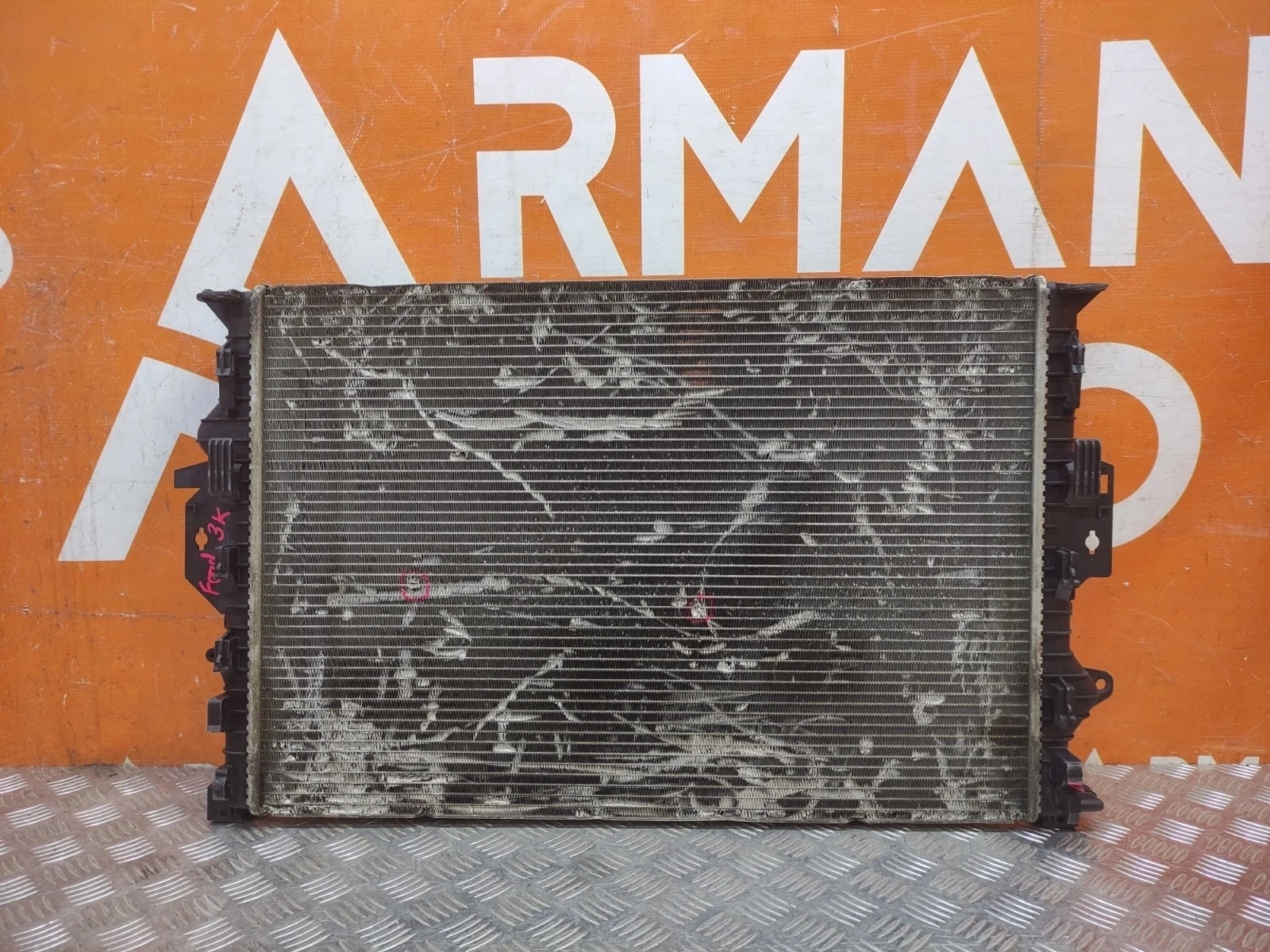 Радиатор двигателя (двс) Land Rover Range Evoque 2011-2018 L538