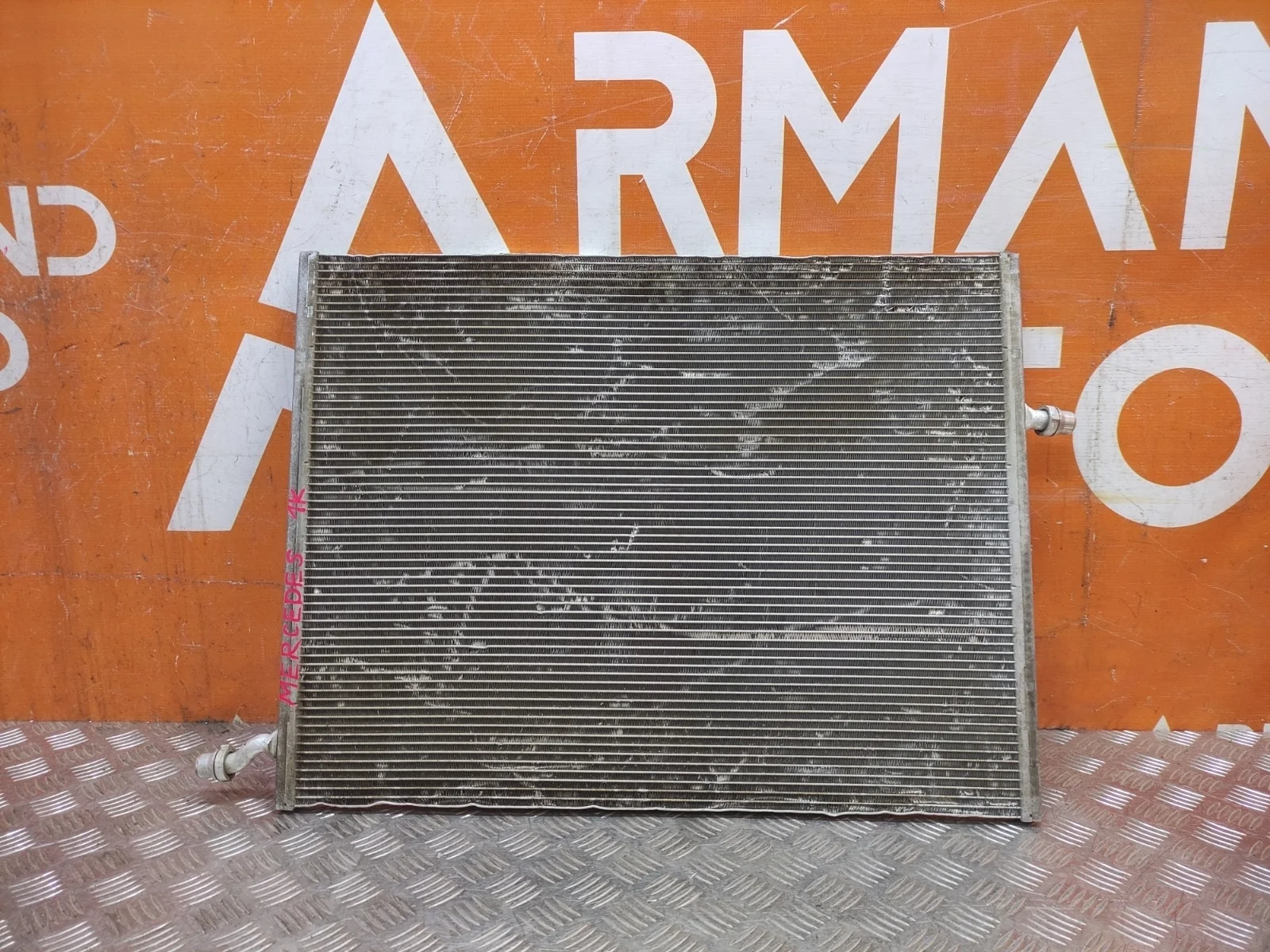 Радиатор дополнительный Mercedes -Class 2016-нв W213, S213, C238