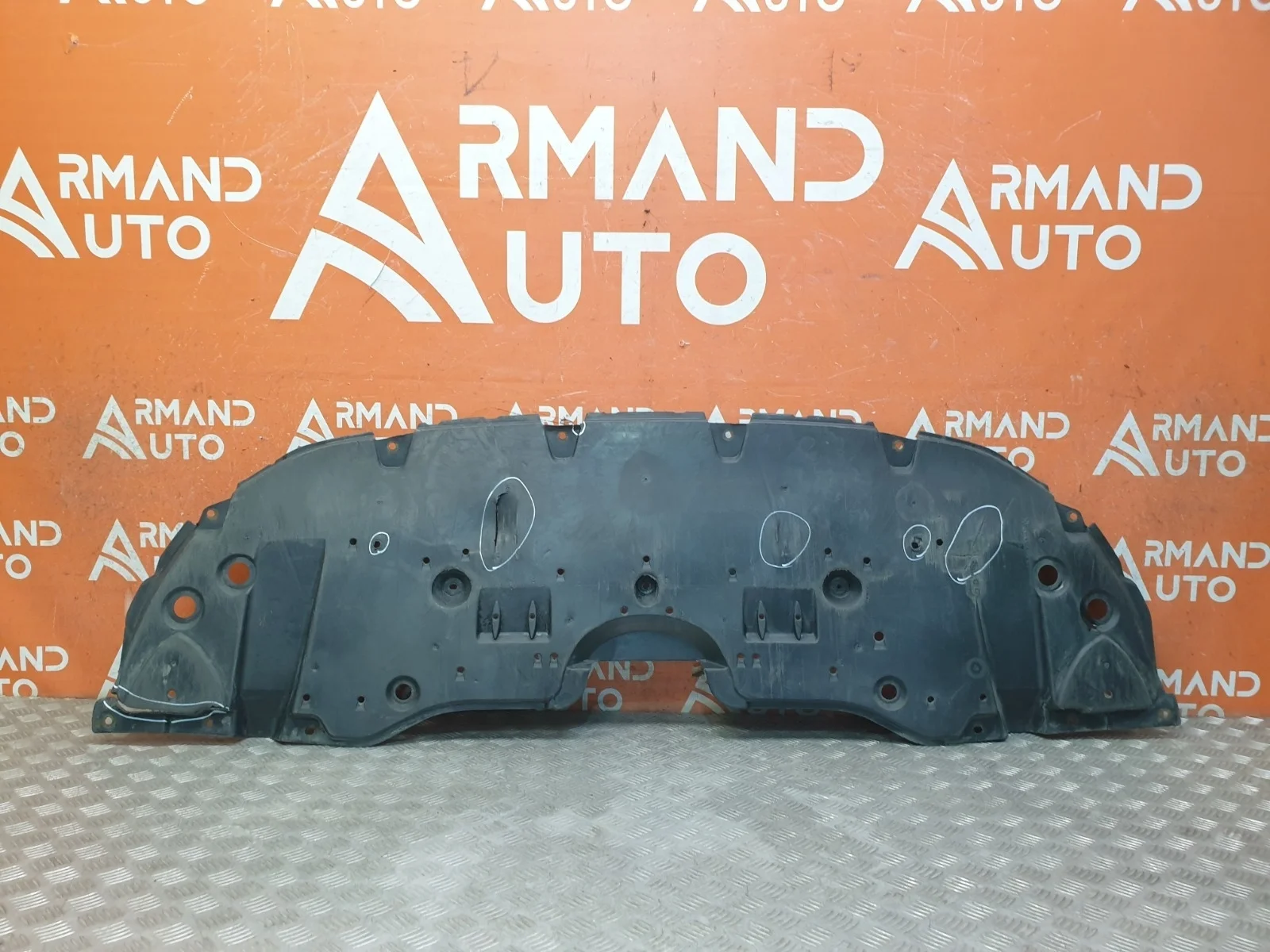 Пыльник бампера Toyota Camry 2017-2021 8 XV70