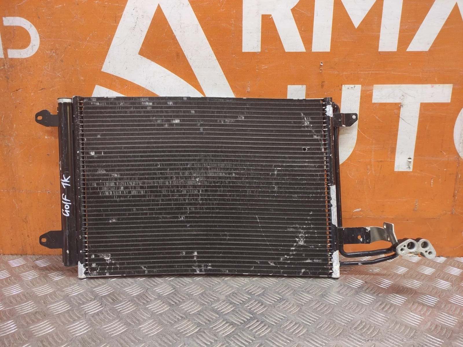 Радиатор кондиционера Skoda Octavia 2004-2013 A5 (1Z)