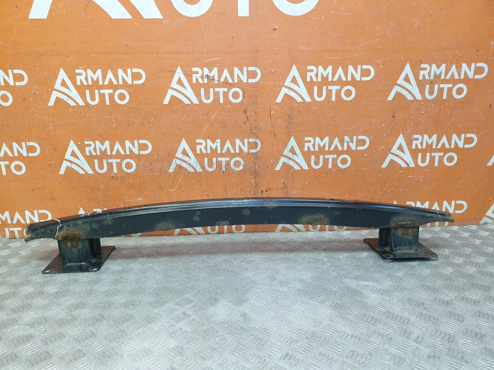 Усилитель бампера Land Rover Freelander 2006-2014