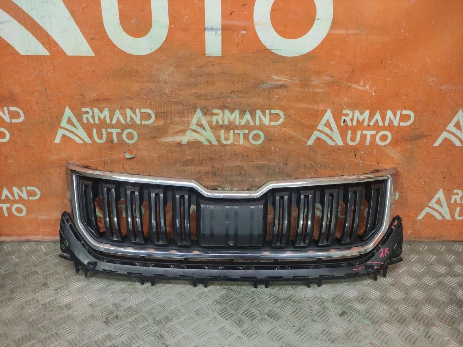 Решетка радиатора Skoda Kodiaq 2016-нв