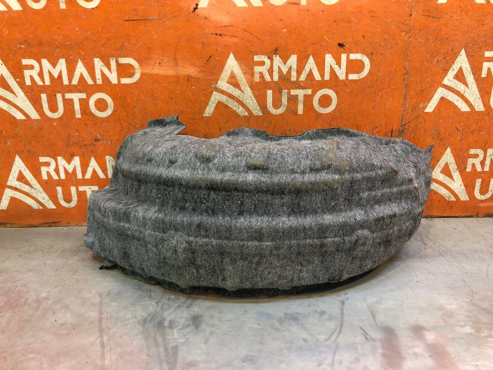 Подкрылок Mitsubishi Outlander 2012-нв 3