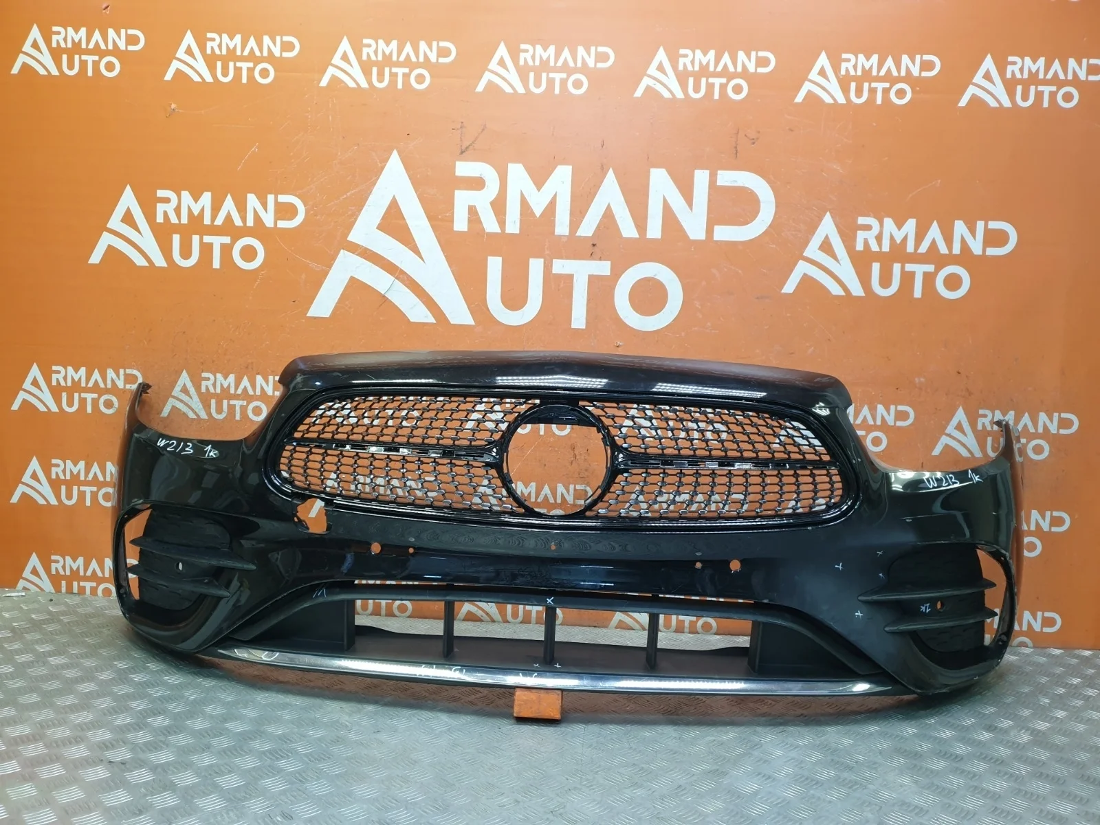 Бампер Mercedes -Class 2020-нв W213, S213