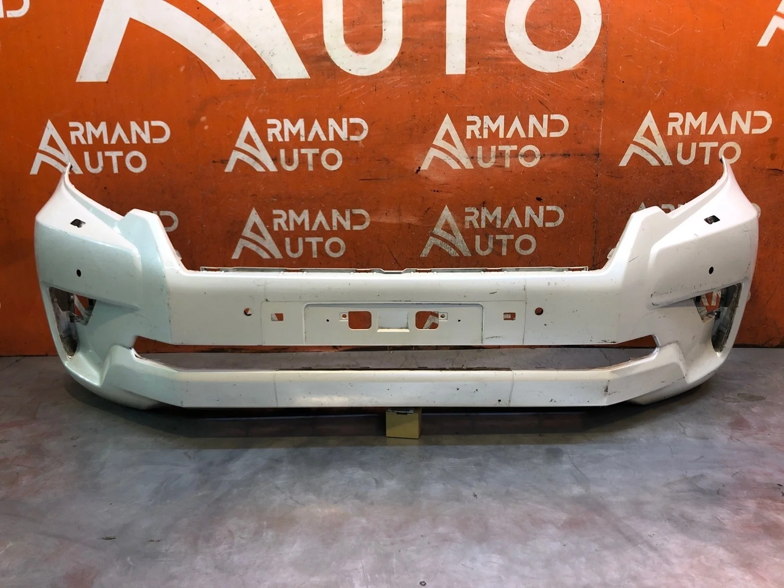 Бампер Toyota Land Cruiser Prado 2017-нв 150