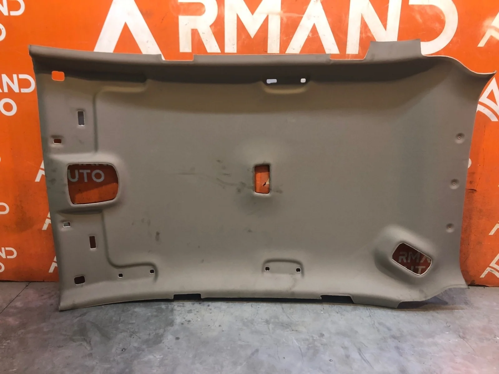 Обшивка потолка Hyundai Tucson 2015-2021 3