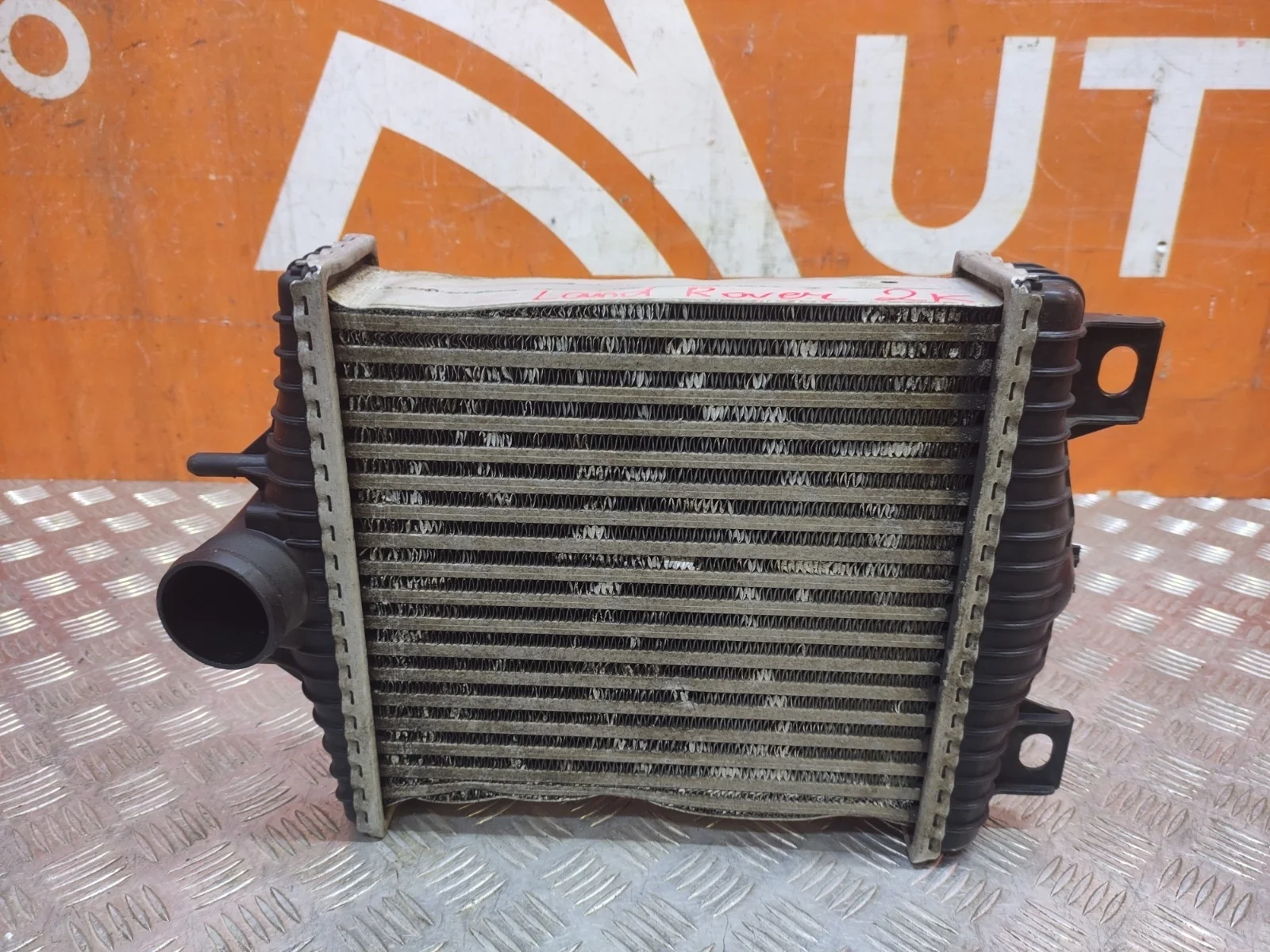 Интеркулер LAND ROVER Range 2012-2022 4 L405