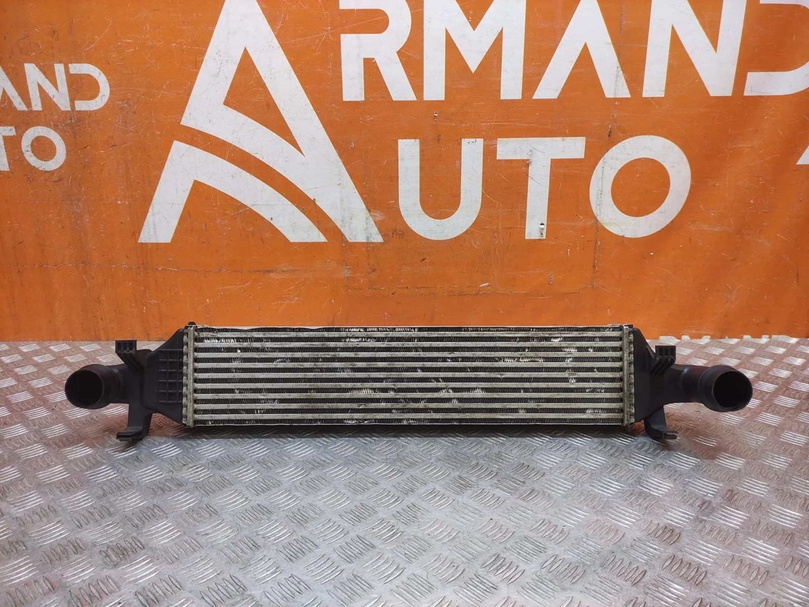 Интеркулер Mercedes GLA-Class 2013-2020 X156