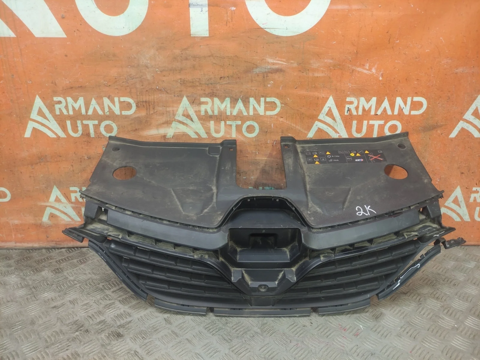 Решетка радиатора Renault Arkana 2019-нв