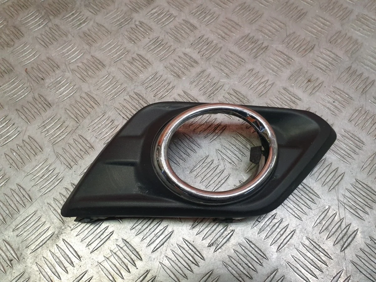 Окантовка птф Nissan X-Trail 2013-2019 T32