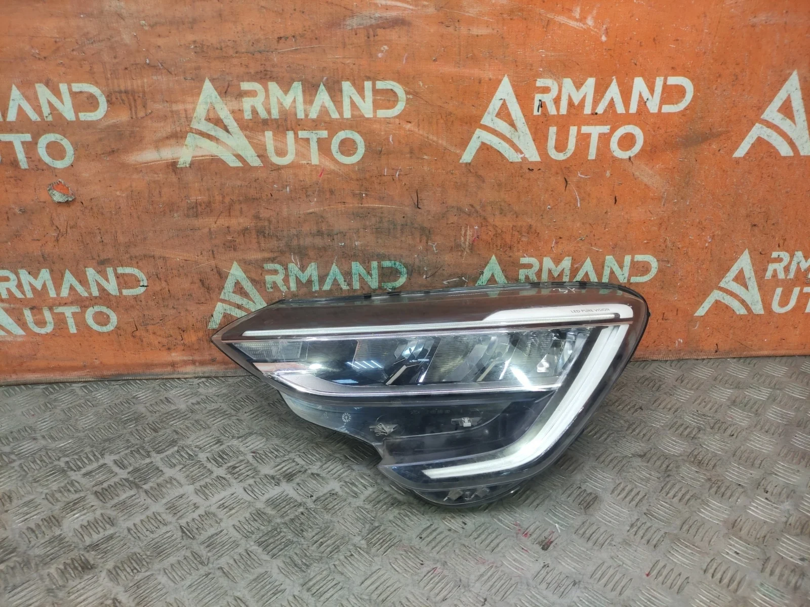 Фара RENAULT Arkana 2019-нв