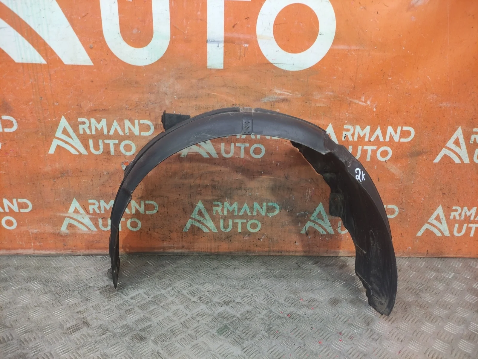 Подкрылок Hyundai Solaris 2010-2014