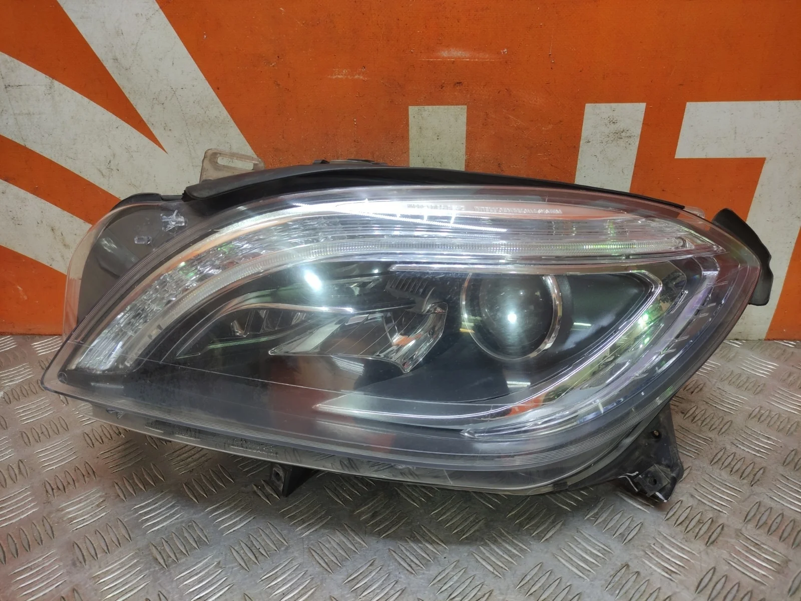 Фара Mercedes ML GLE-Class 2011-2015 W166