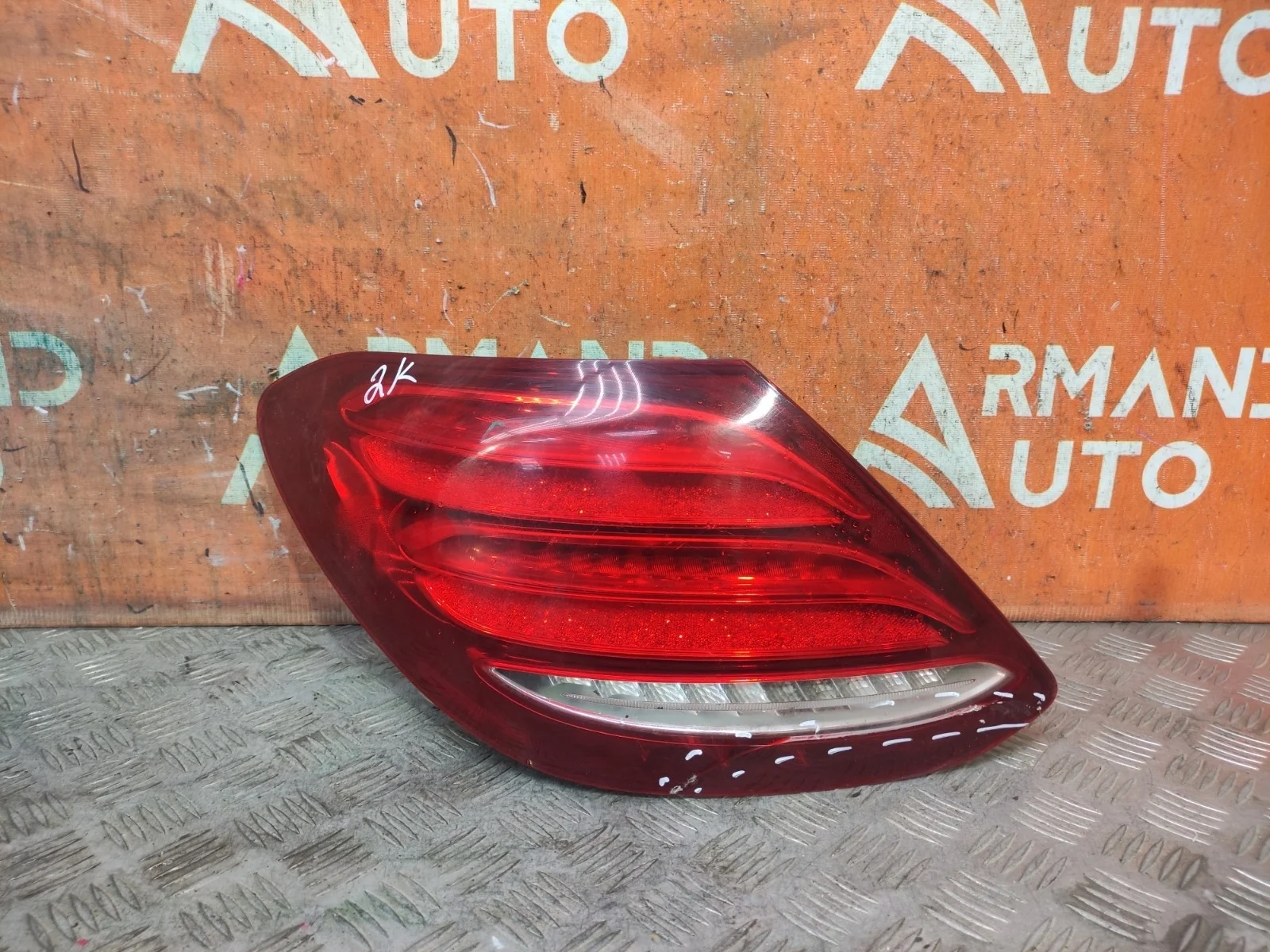 Фонарь Mercedes -Class 2016-нв W213