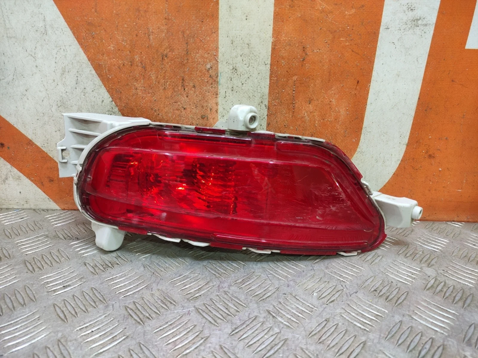 Фонарь противотуманный Mazda CX-5 2017-нв