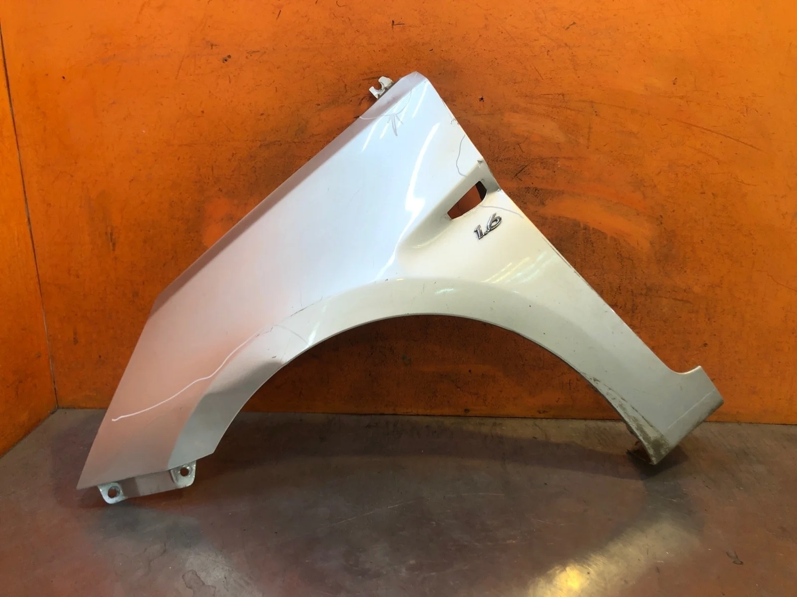 Крыло Hyundai Solaris 2010-2017