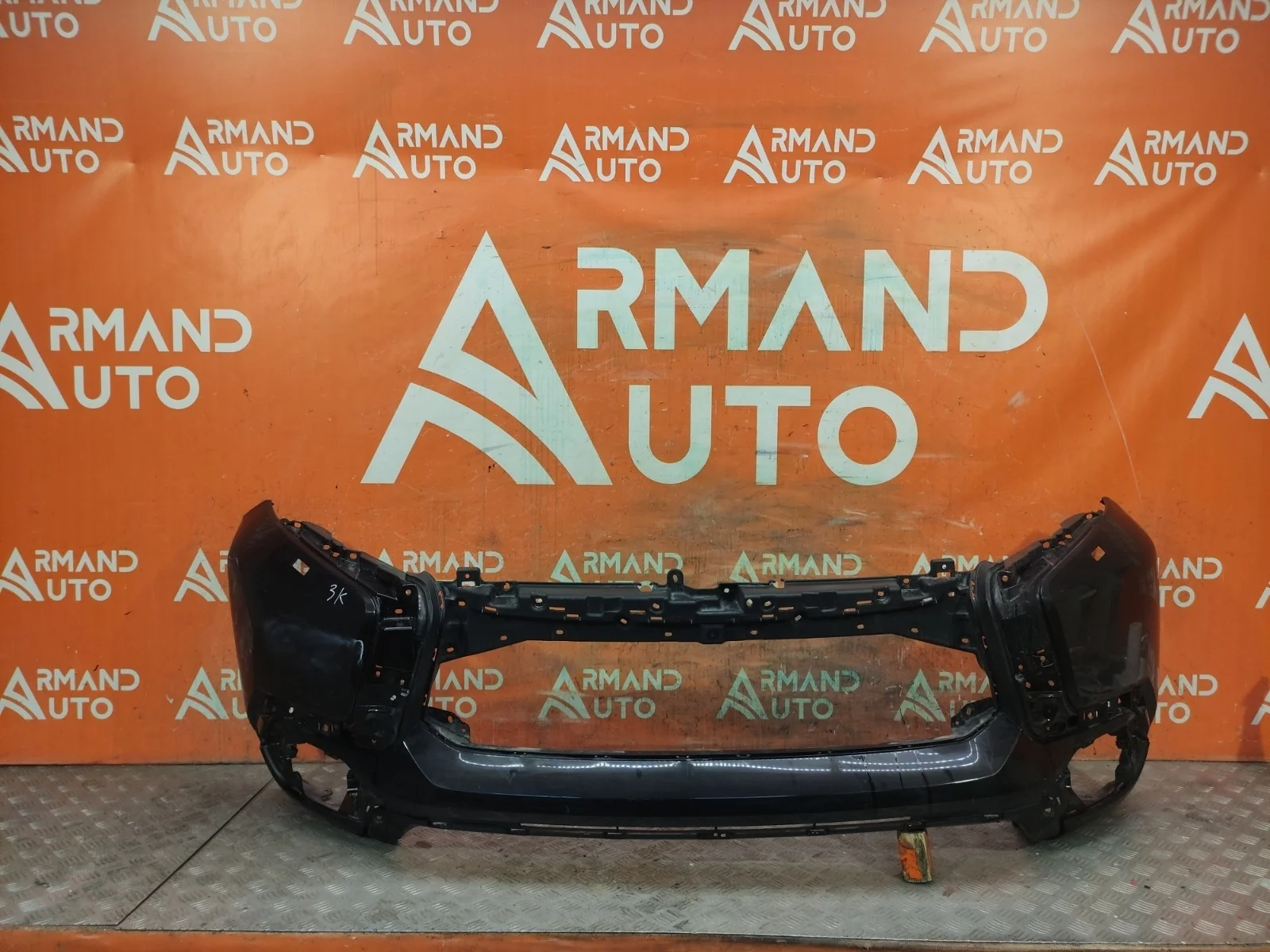 Бампер Mitsubishi Pajero Sport 2015-2021 3