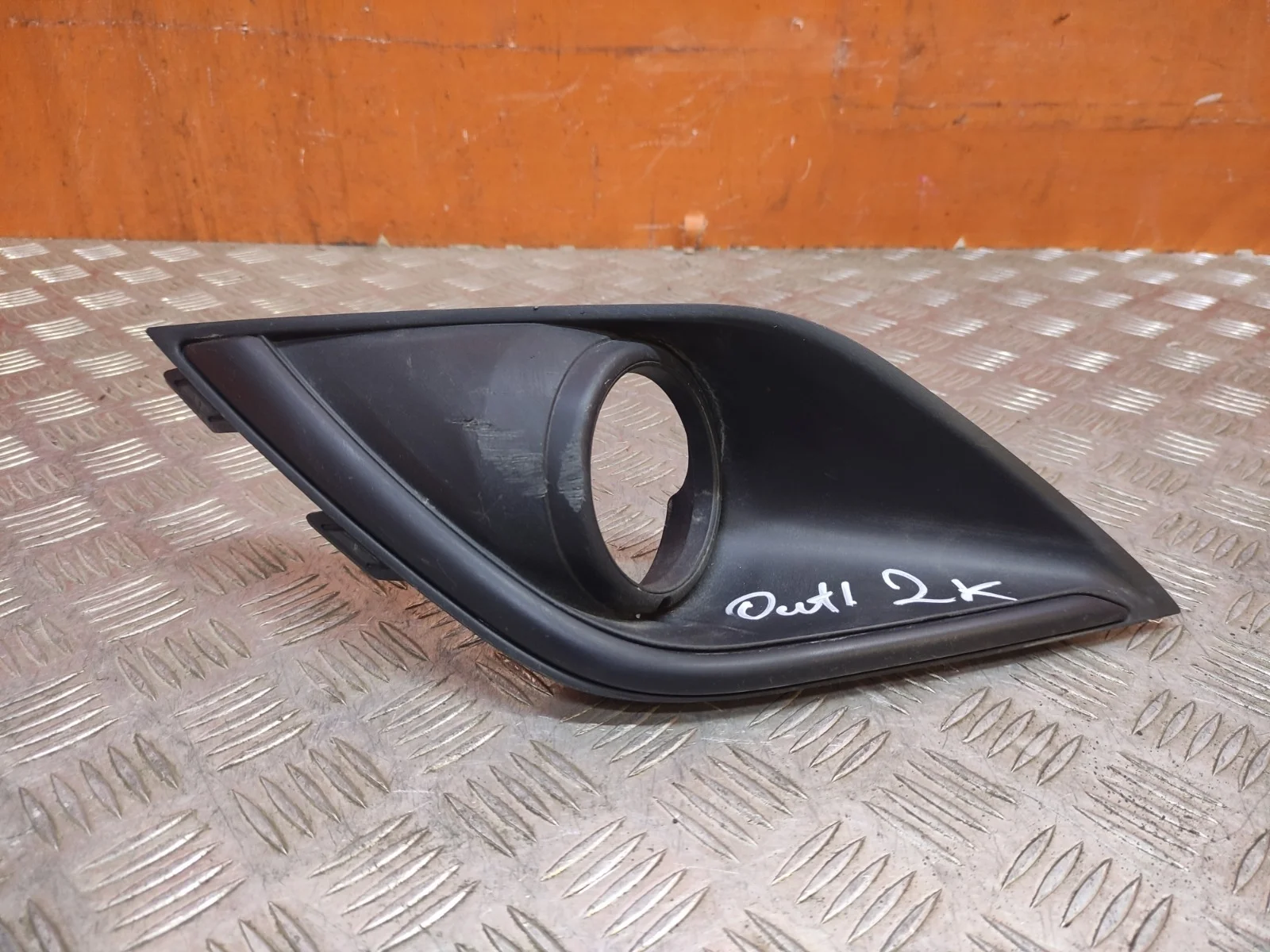 Окантовка птф Mitsubishi Outlander 2018-нв 3