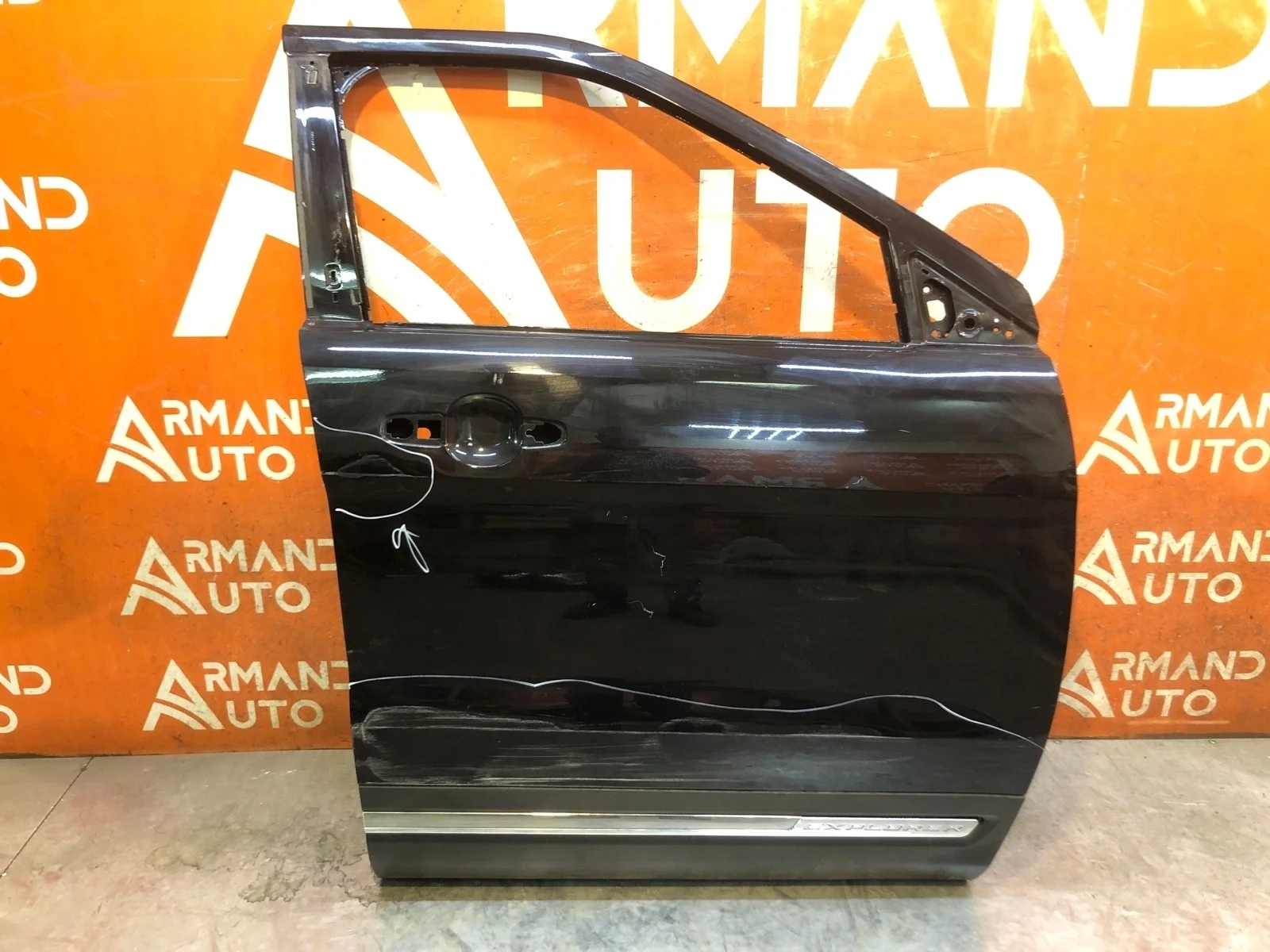 Дверь FORD Explorer 2015-2019 U502