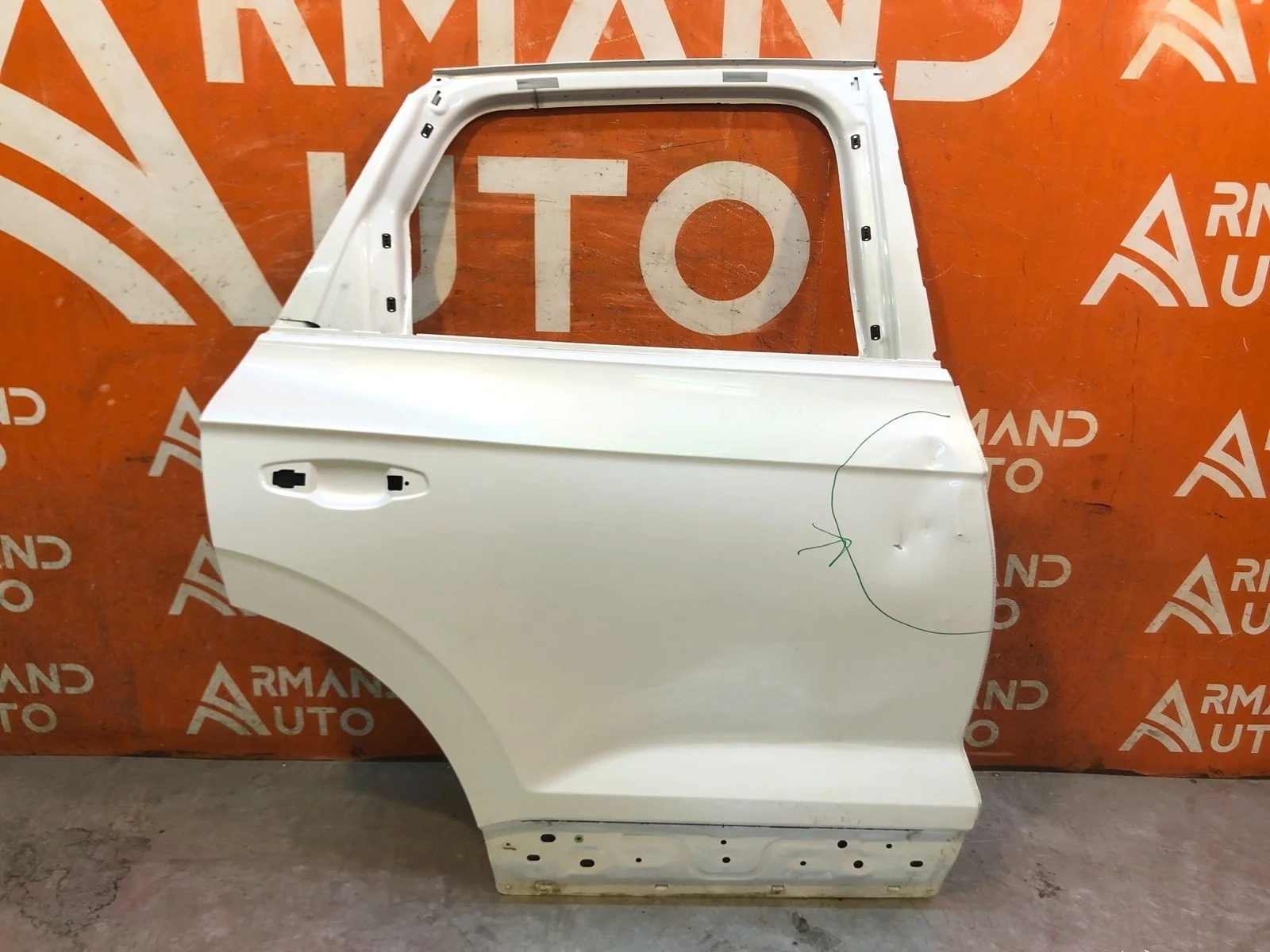 Дверь Volkswagen Touareg 2018-нв 3