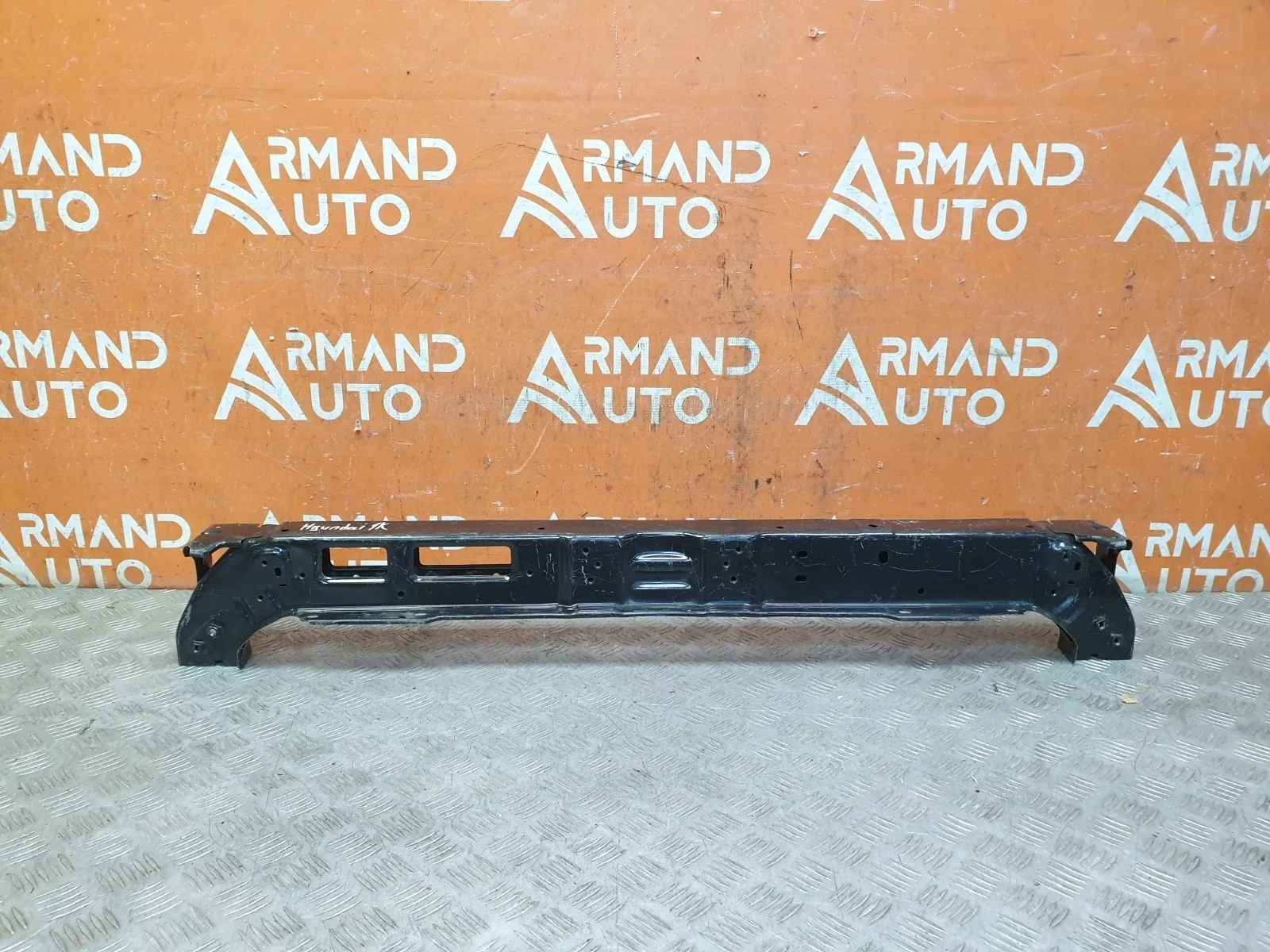 Панель передняя (суппорт радиатора) верхняя Hyundai Tucson 2015-2021 3