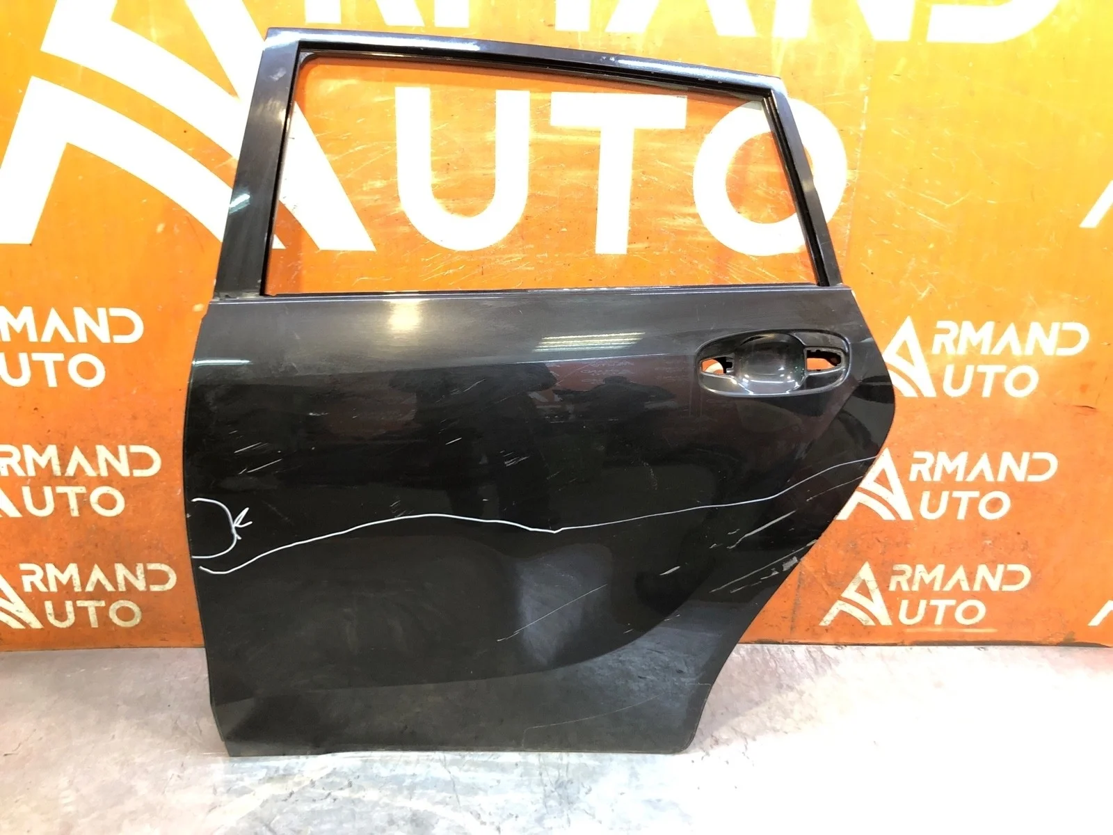 Дверь Toyota Verso 2009-2018