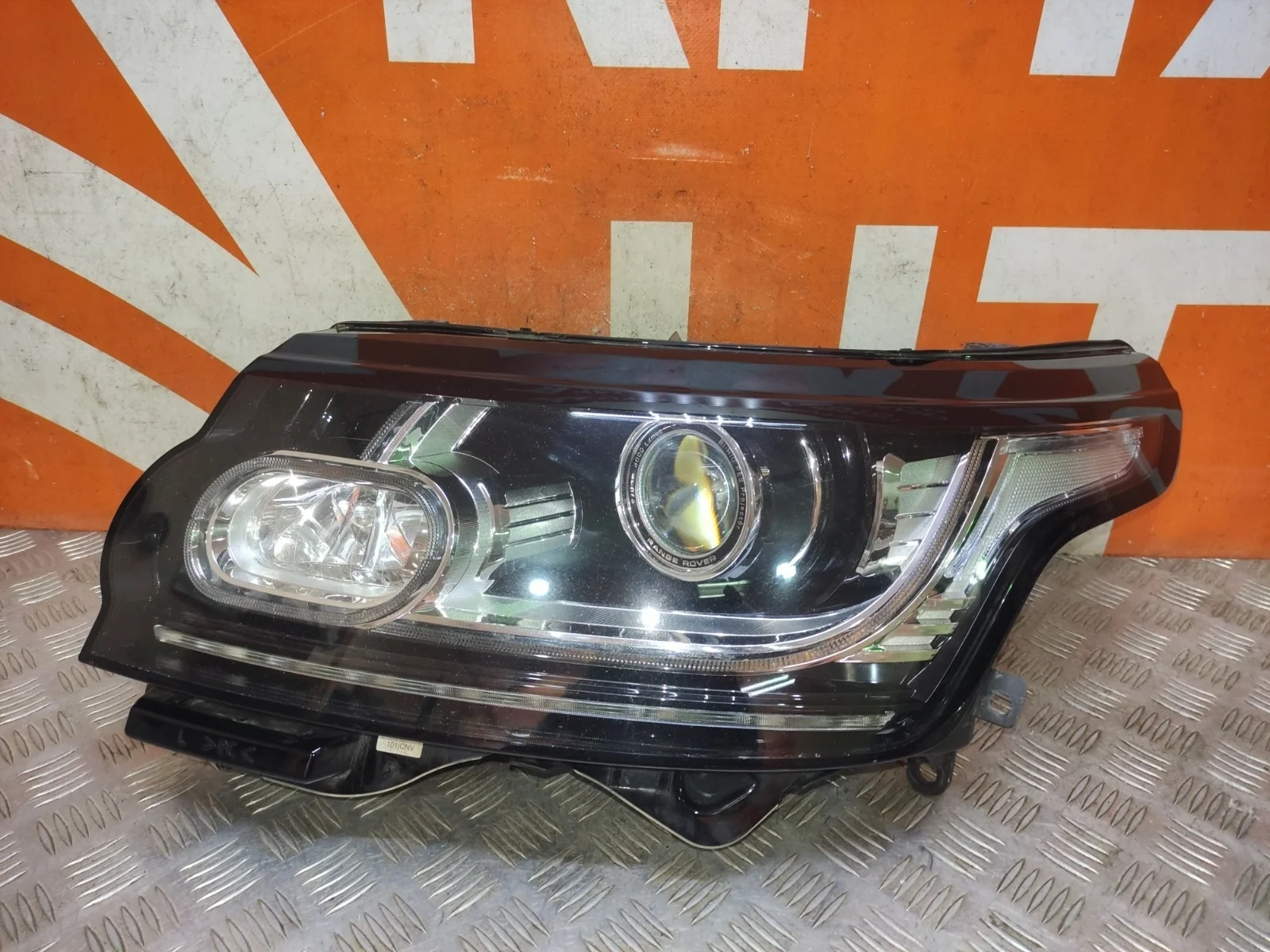Фара Land Rover Range 2012-2017 4 L405