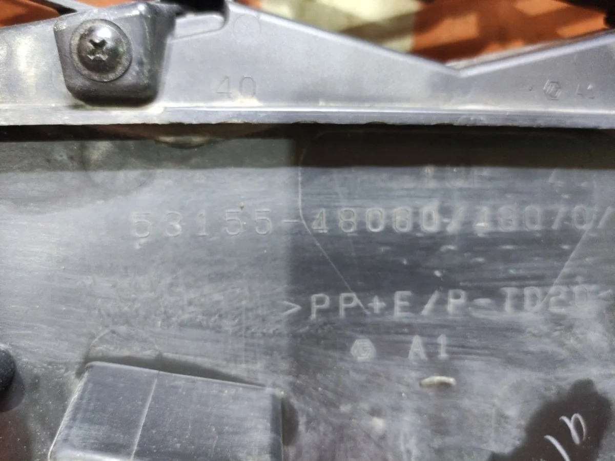 Решетка радиатора Lexus RX 2015-2019 4