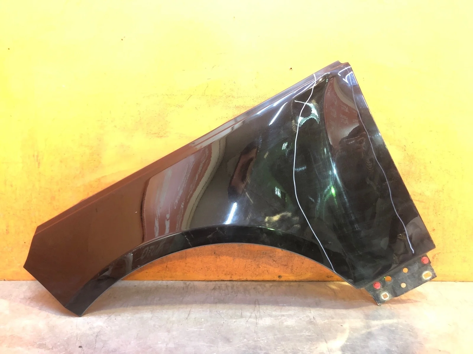 Крыло Land Rover Range 2012-2022 4 L405