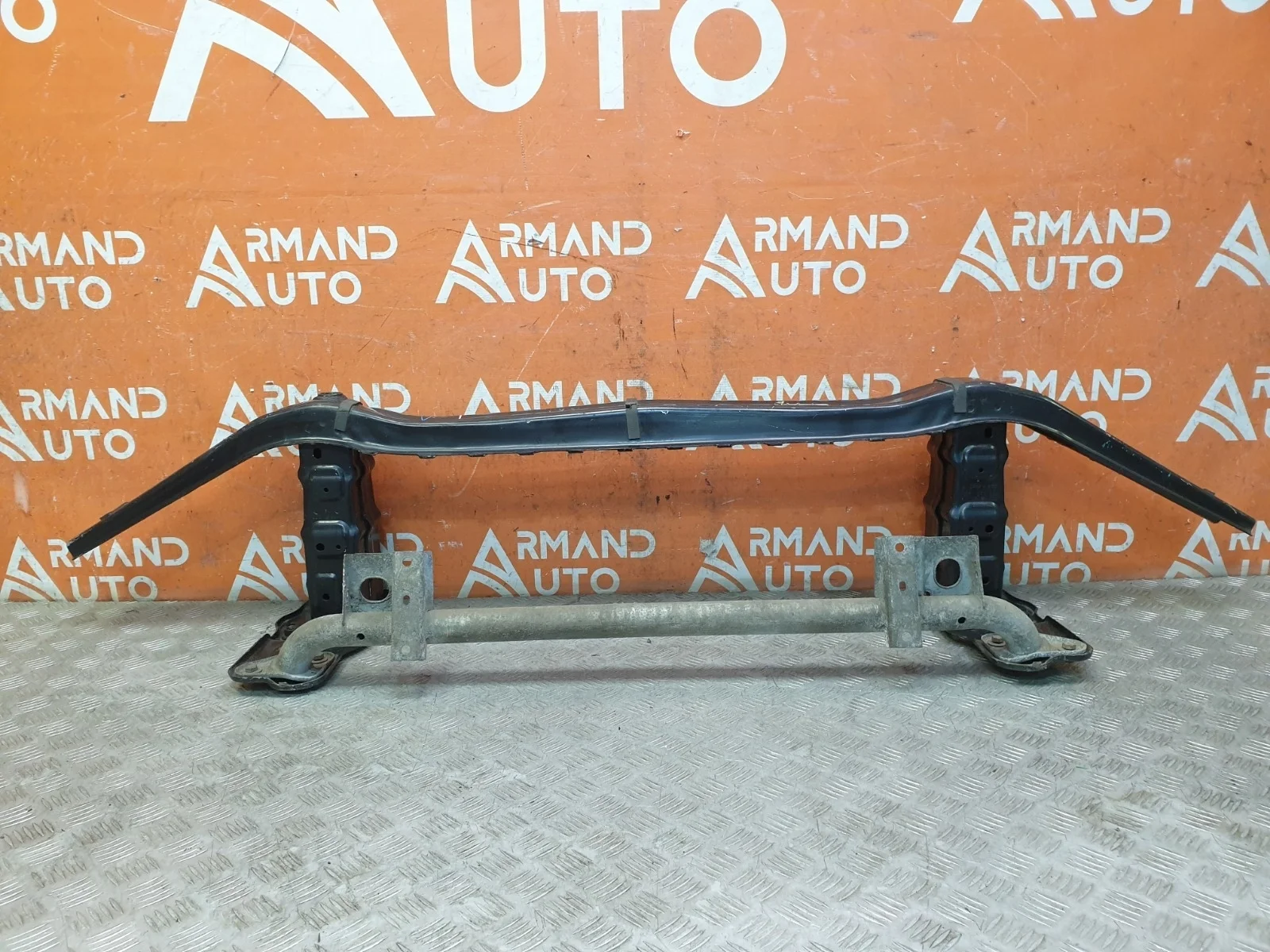 Усилитель бампера Mercedes ML GLE-Class 2011-2018 W166