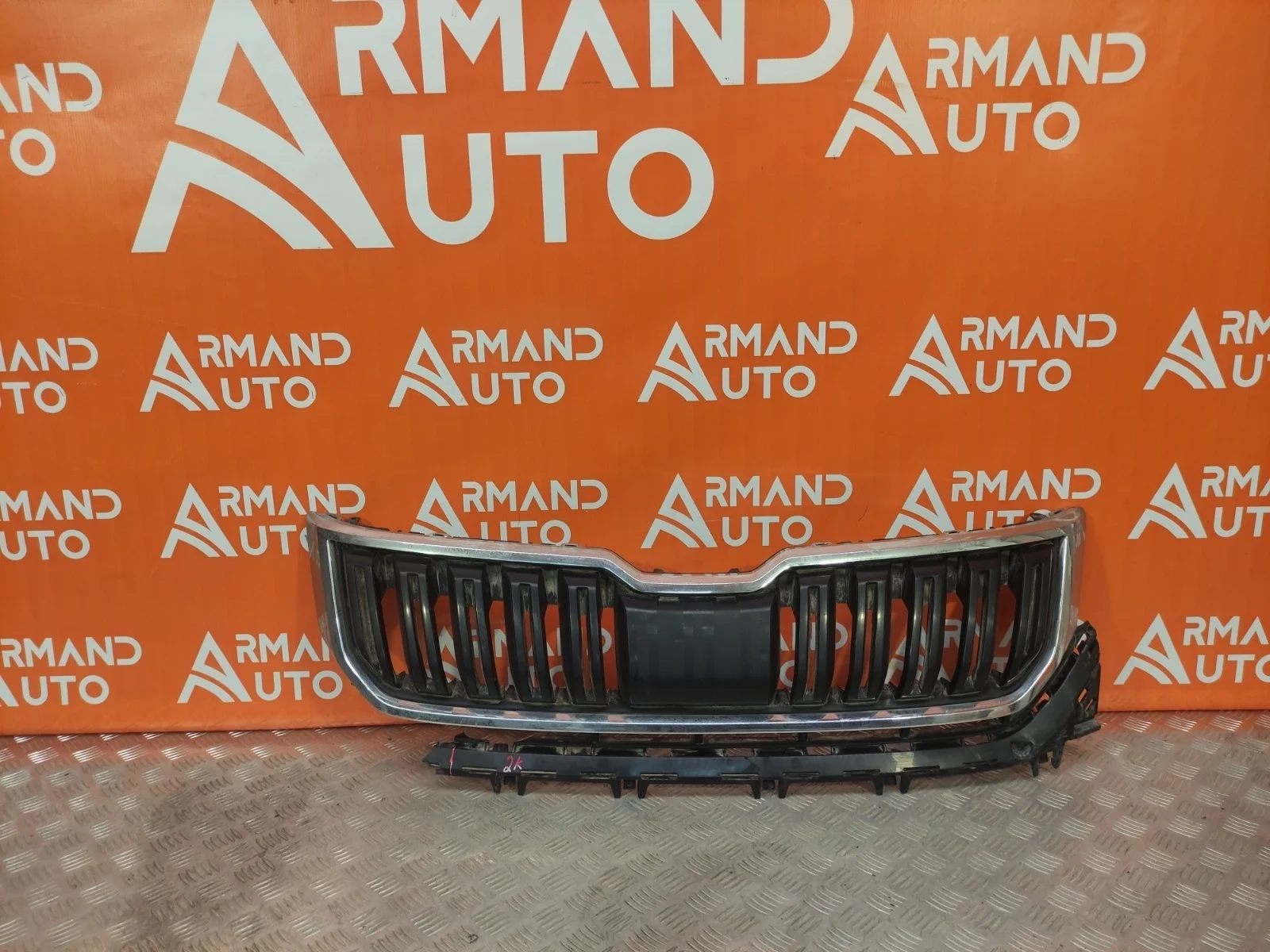 Решетка радиатора Skoda Kodiaq 2016-нв