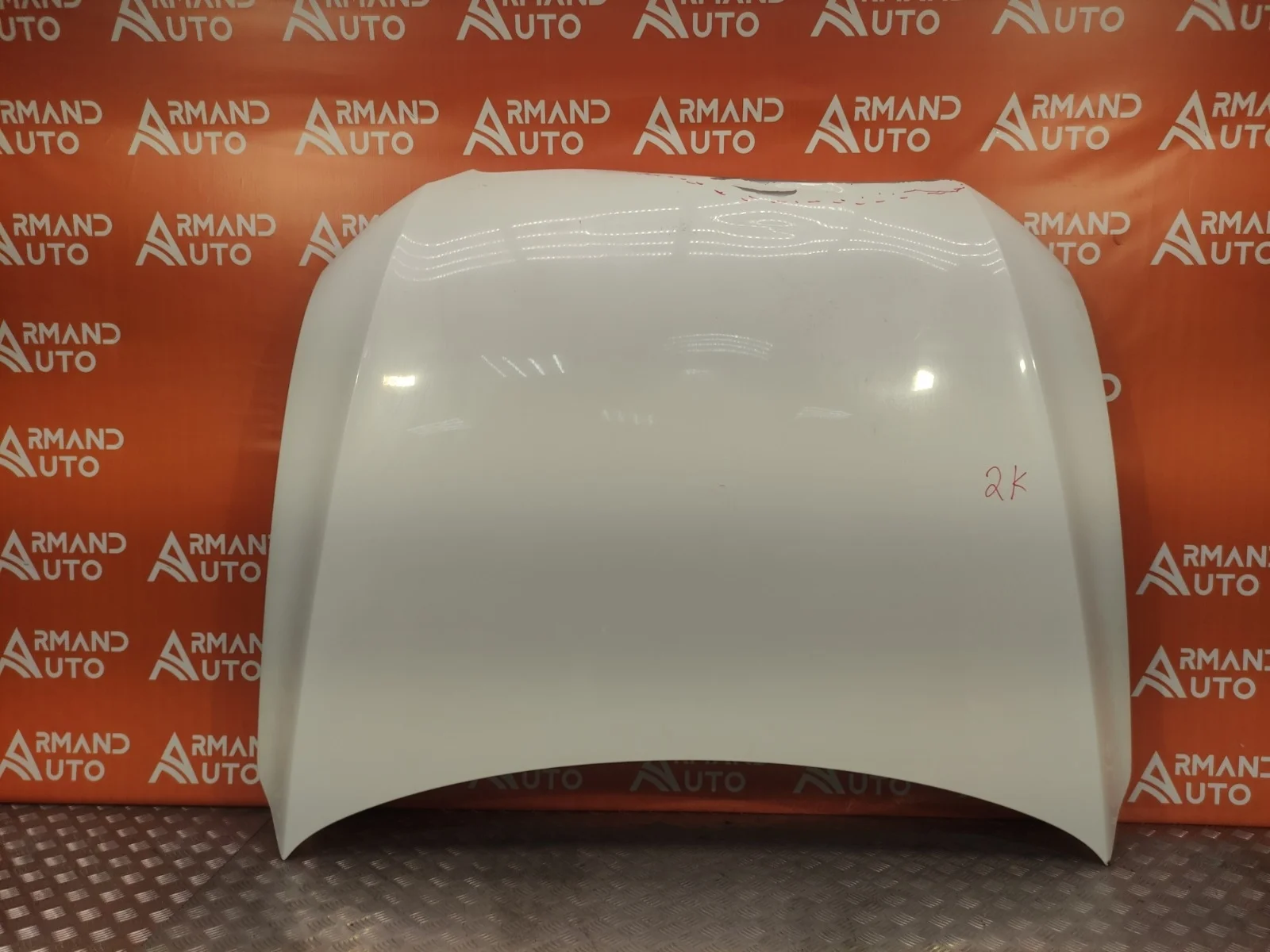 Капот Audi Q5 2008-2012 8R