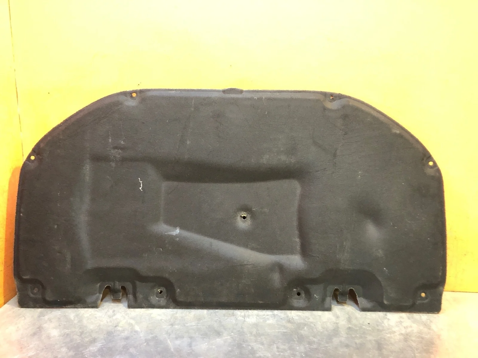 Шумоизоляция капота Toyota Camry 2017-нв 8 XV70