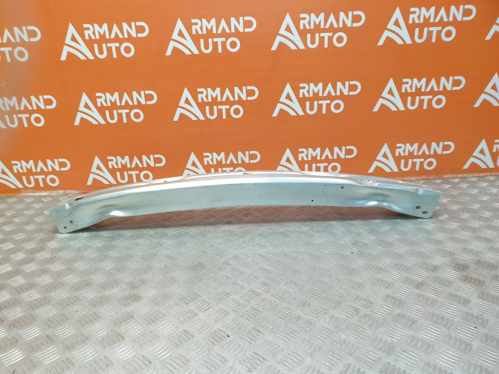 Усилитель бампера Audi Q5 2008-2017 8R