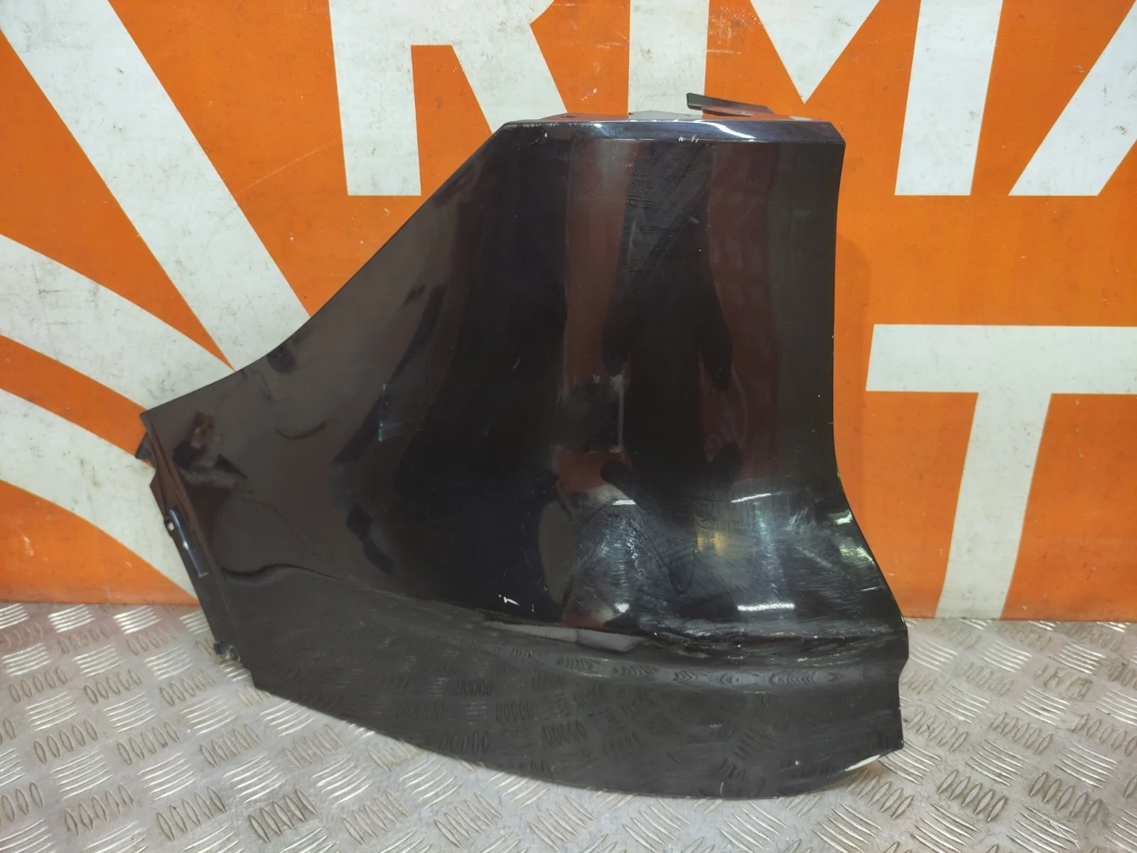 Бампер FORD Kuga 2012-2016 CBS