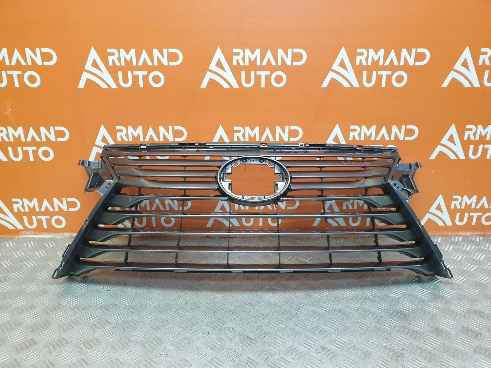 Решетка радиатора Lexus RX 2015-2019 4